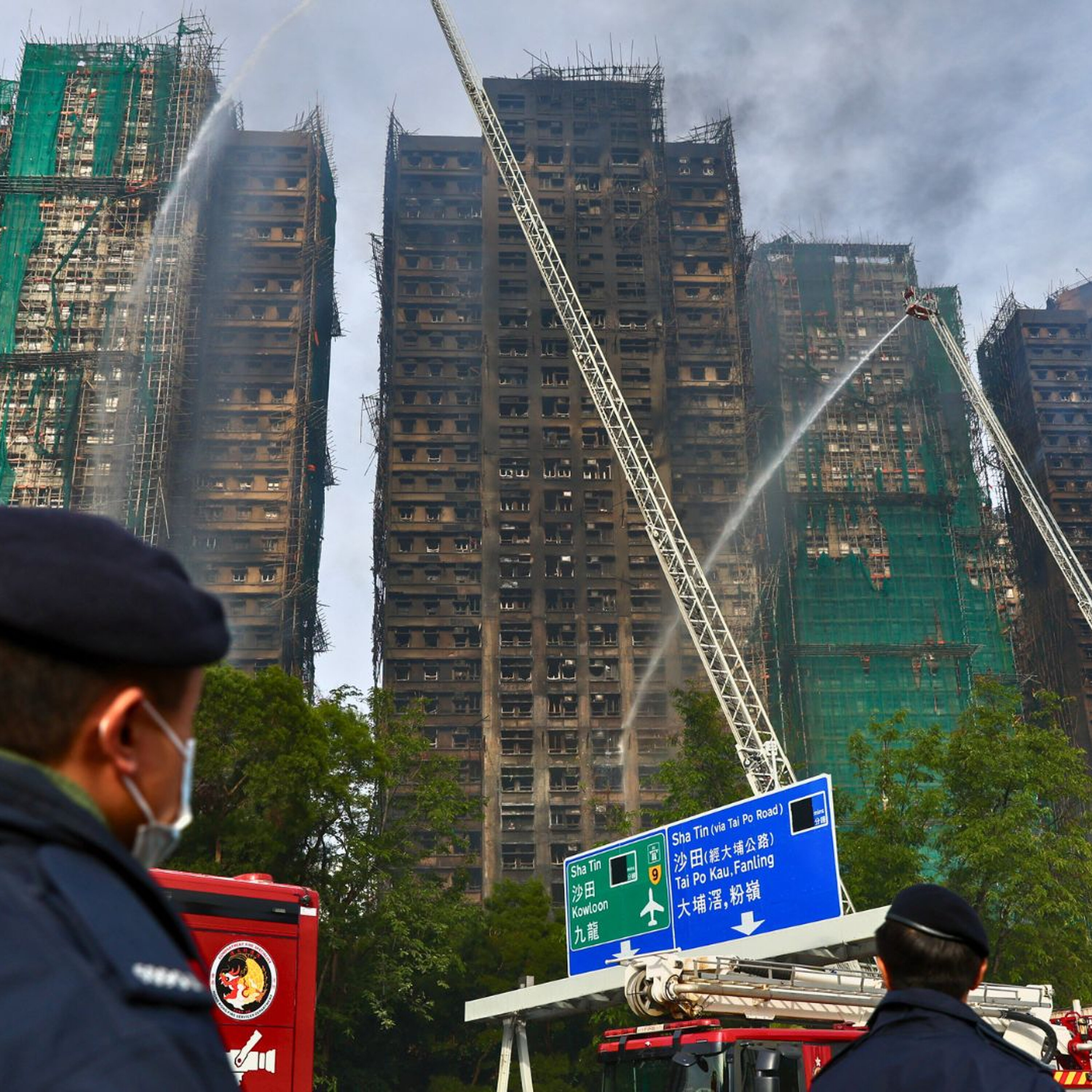 Hong Kong fire that killed dozens ‘under control’; hundreds still missing Hong Kong fire that killed dozens ‘under control’; hundreds still missing