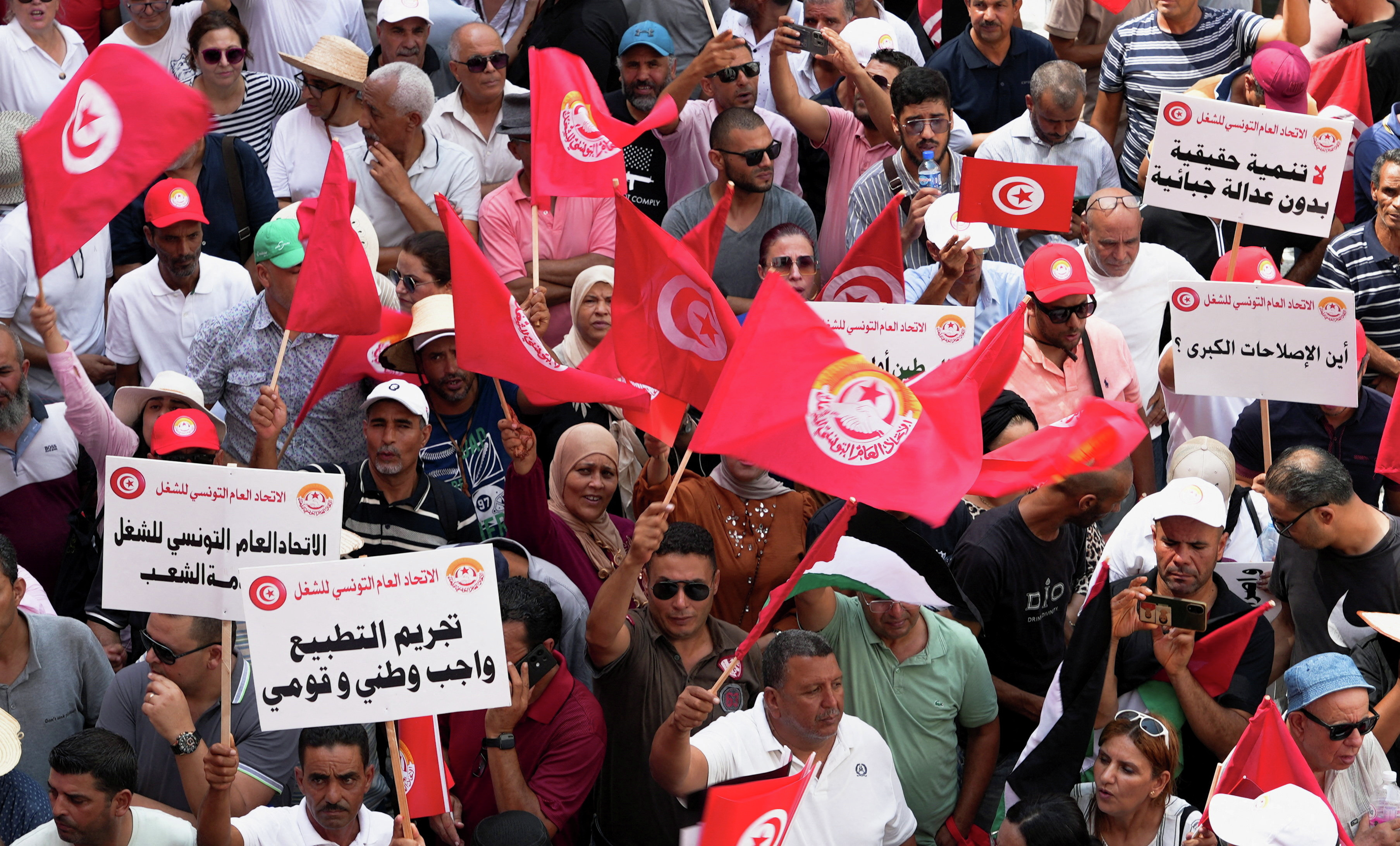 Activists decry fall of Tunisia’s democracy, 15 years after Arab Spring