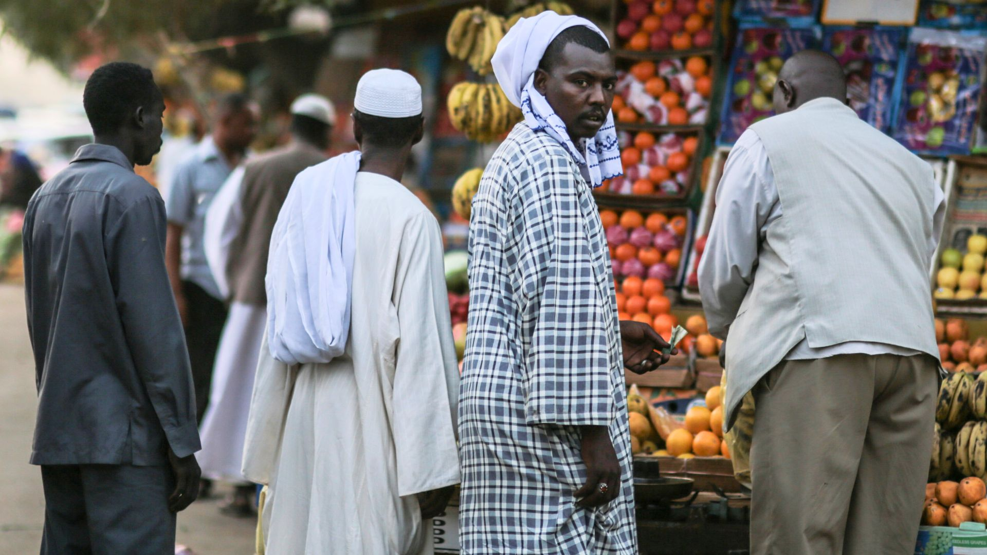 Sudan’s war cripples economy, leaving many struggling to afford basic necessities