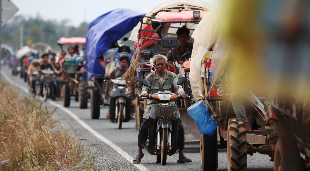 Thai-Cambodian border clashes force thousands of Cambodians to flee unsafe evacuation camps again