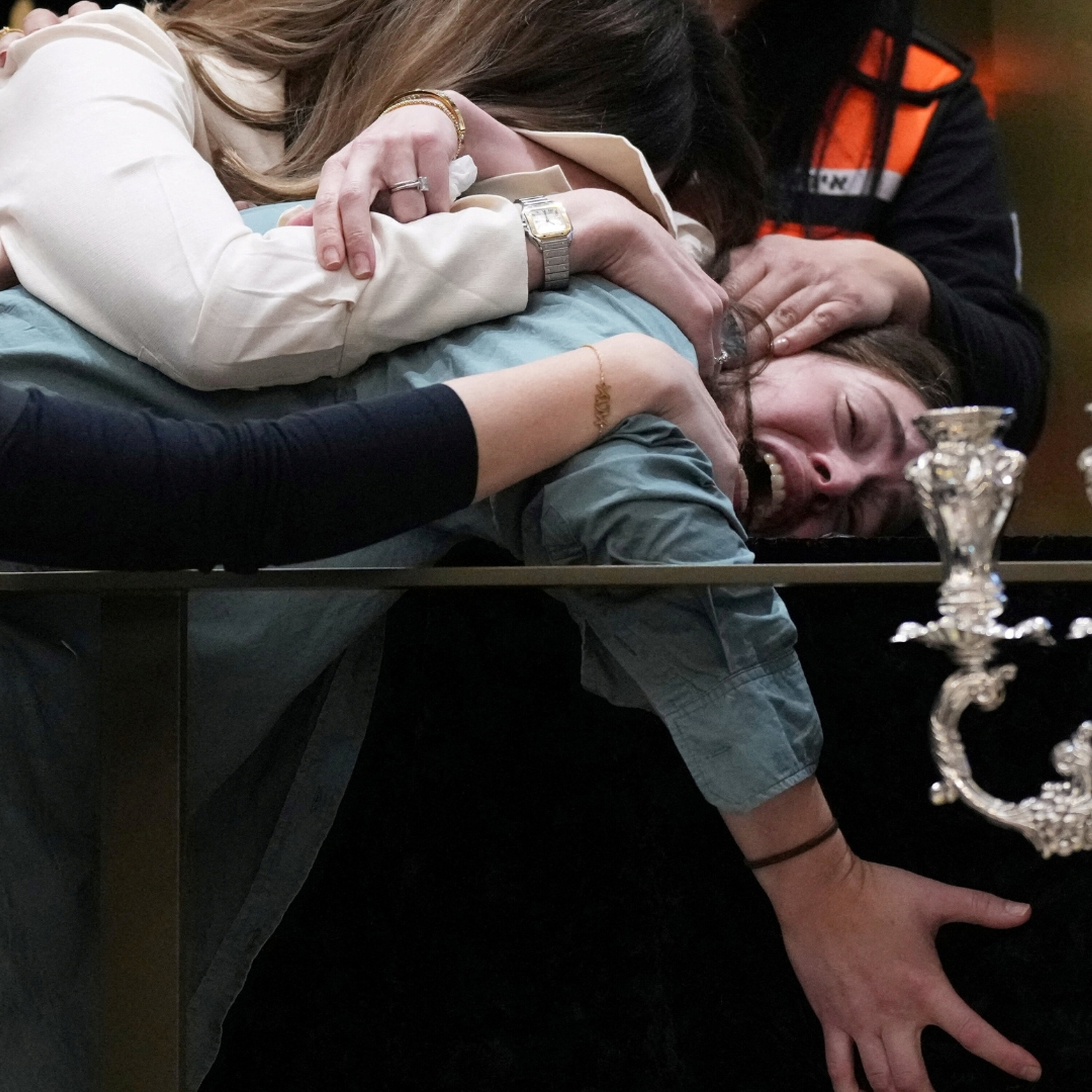 Bondi Beach shooting: Funerals begin as investigation continues Bondi Beach shooting: Funerals begin as investigation continues