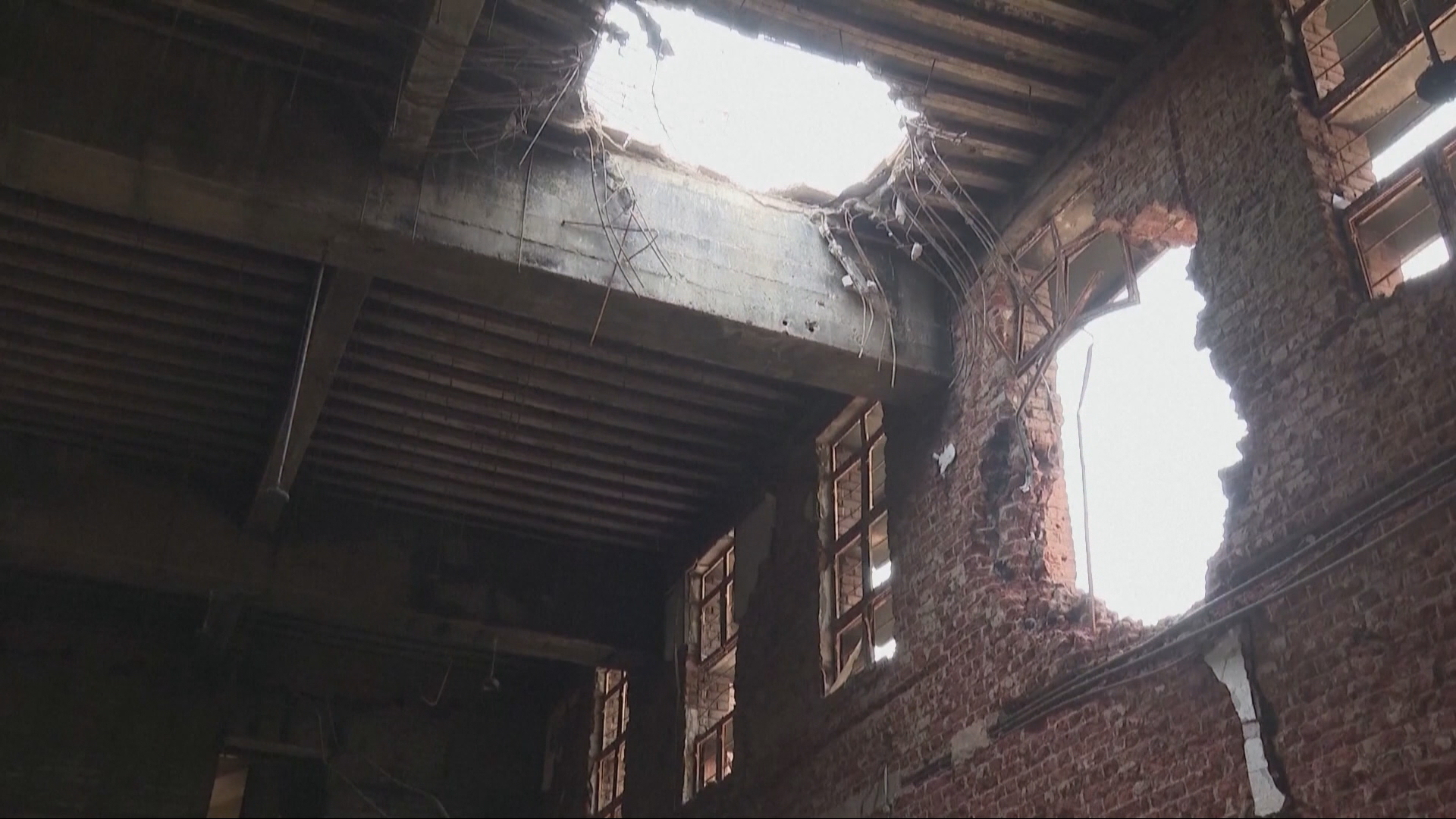 Sudan’s Khartoum residents rebuild war‑torn campuses, restoring hope for education