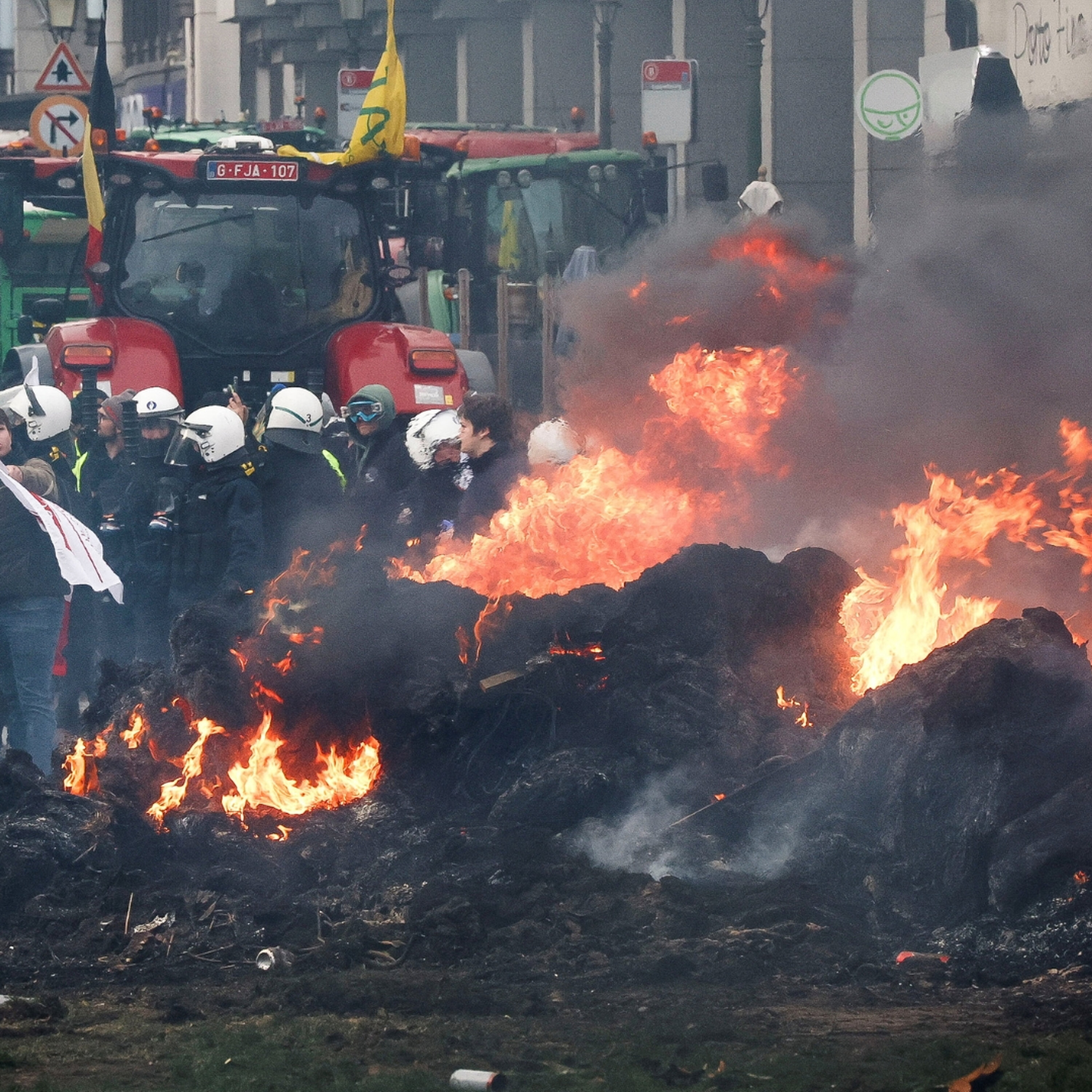EU-Mercosur trade deal delayed amid farmer and environmental opposition EU-Mercosur trade deal delayed amid farmer and environmental opposition