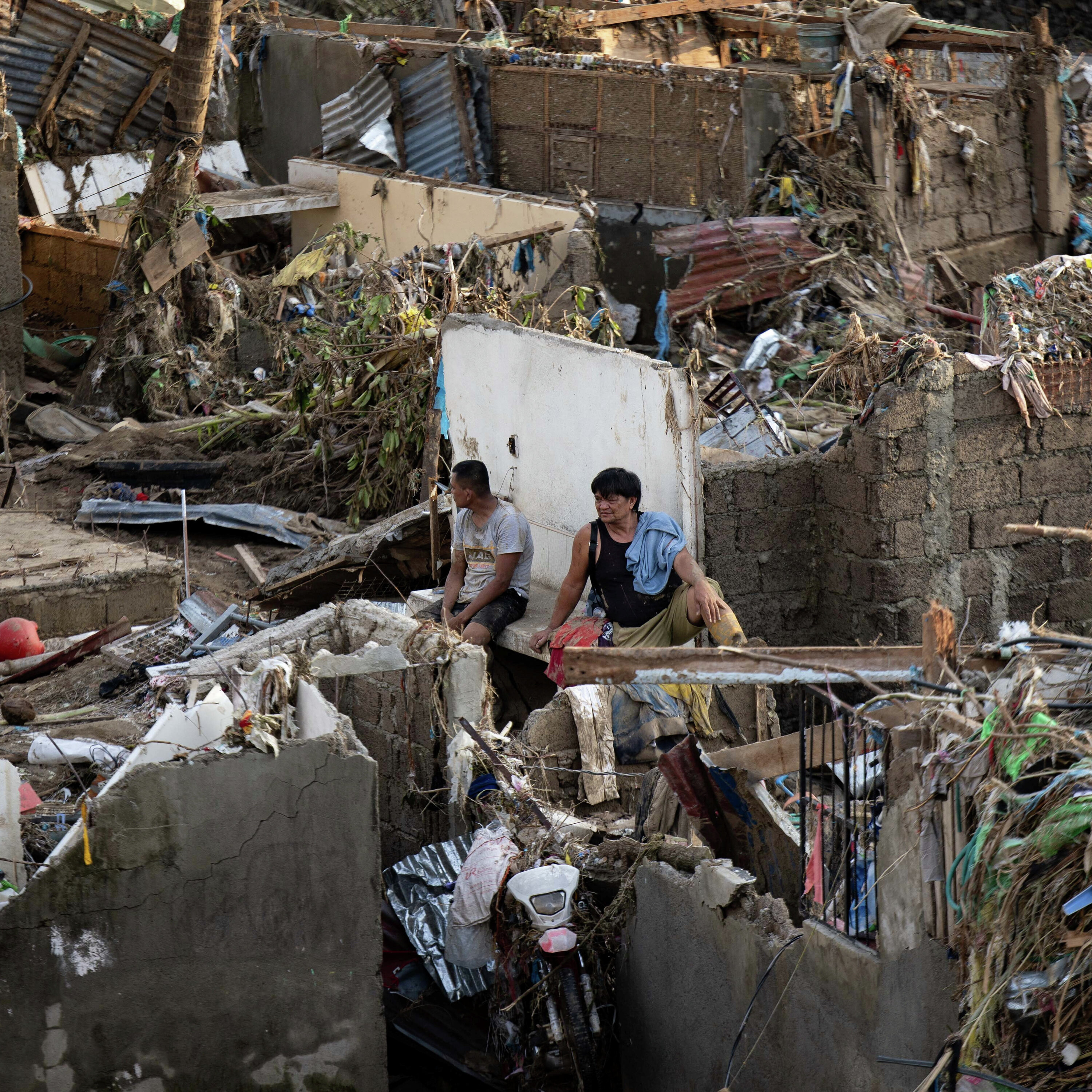 Philippines reeling from deadly floods triggered by Typhoon Kalmaegi Philippines reeling from deadly floods triggered by Typhoon Kalmaegi
