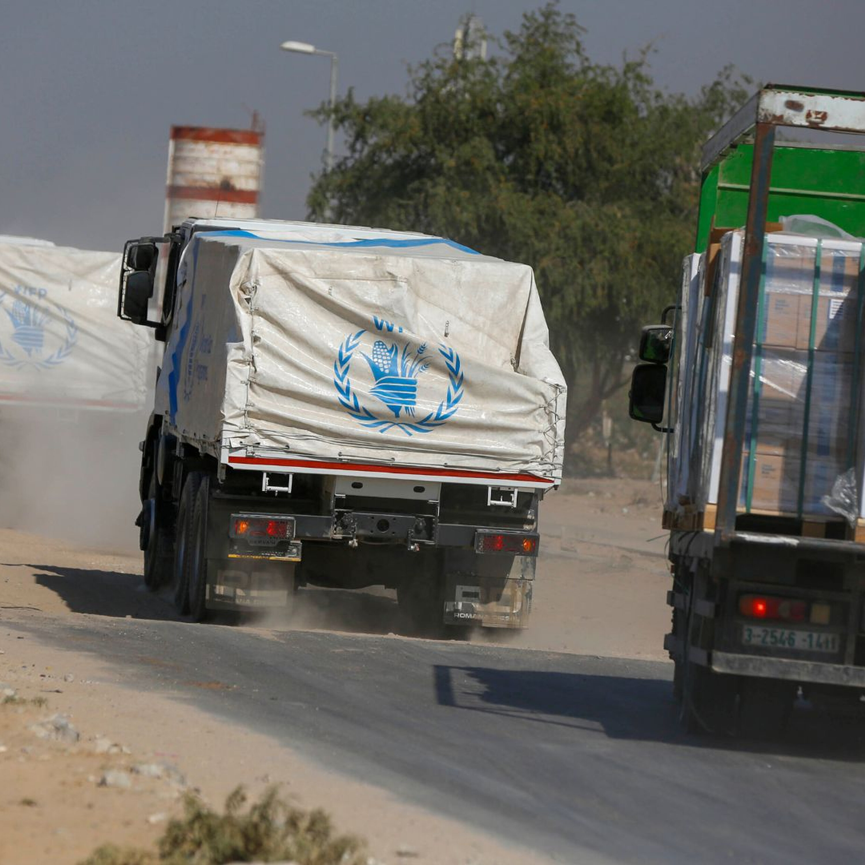Israel reopens Zikim crossing in northern Gaza to allow in humanitarian aid trucks Israel reopens Zikim crossing in northern Gaza to allow in humanitarian aid trucks