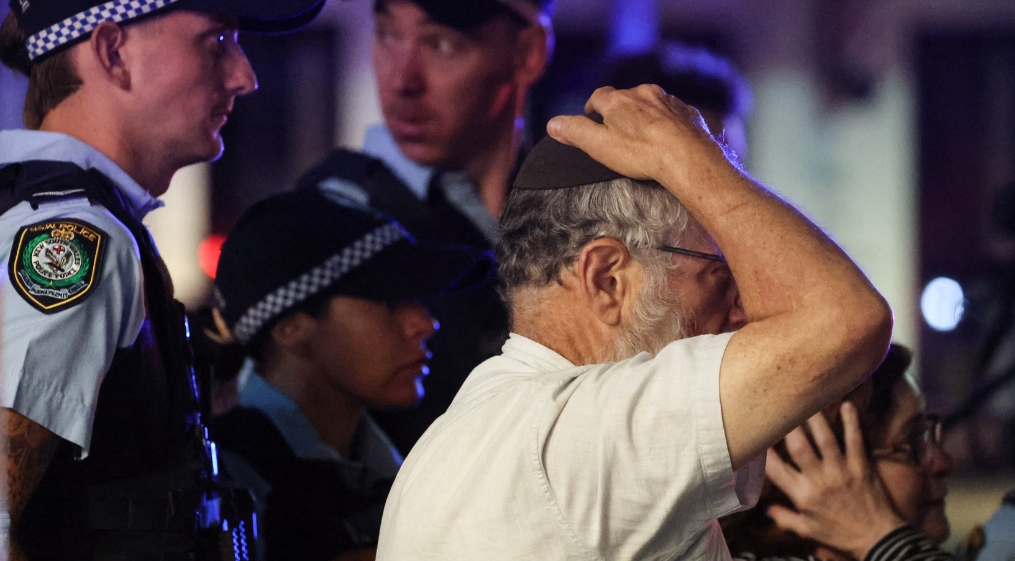 At least 11 killed in Australia beach shooting targeting Jewish event