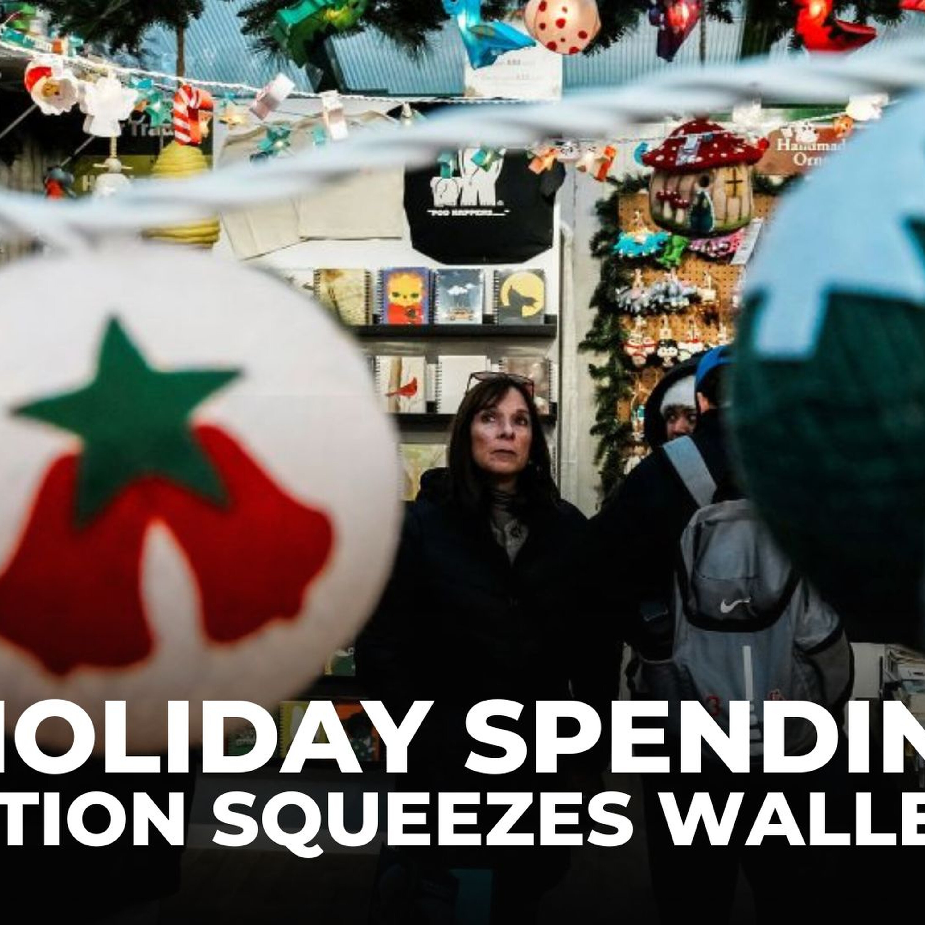 US holiday spending hits 20-year high as shoppers worry about rising costs US holiday spending hits 20-year high as shoppers worry about rising costs