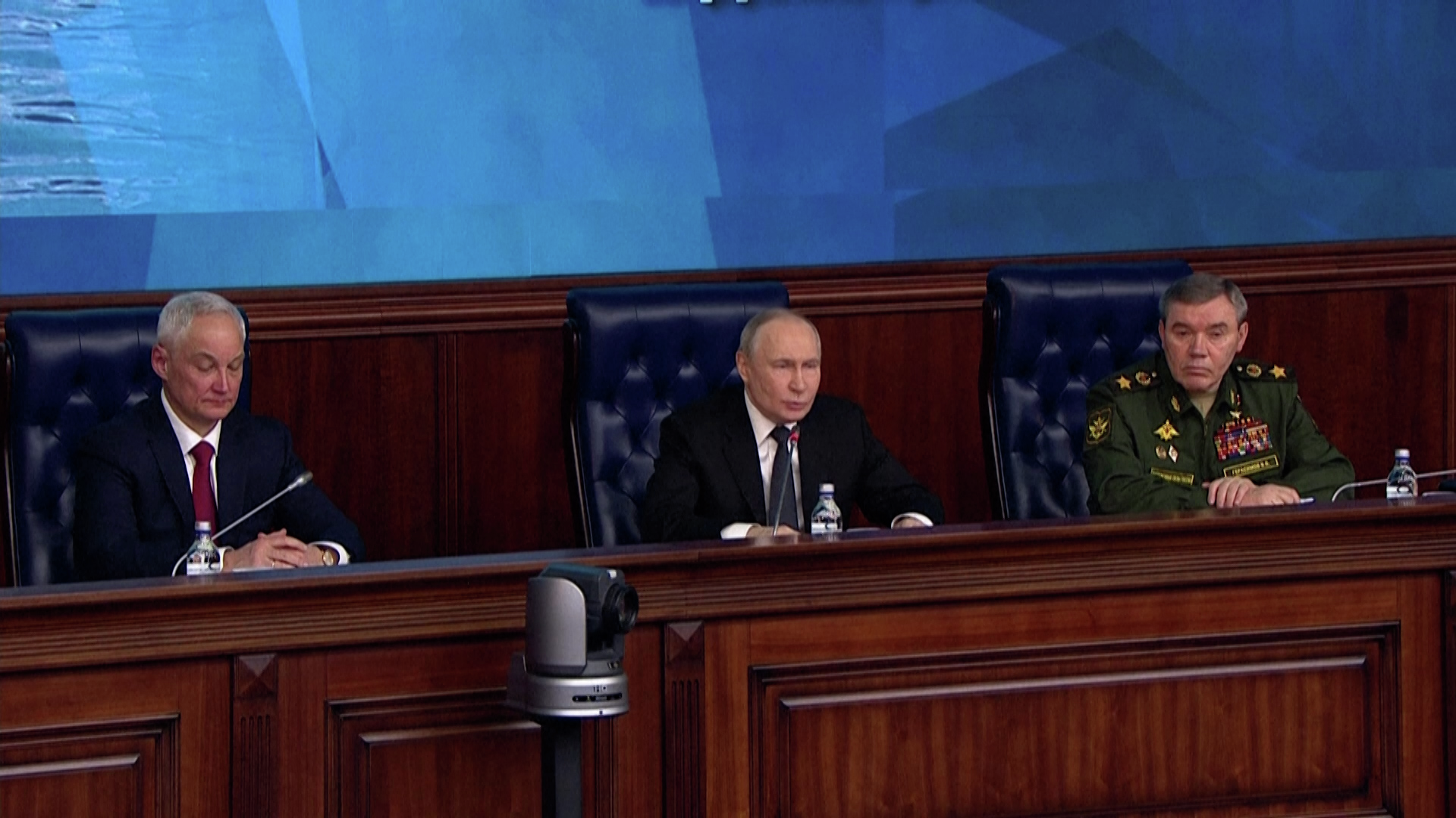 Vladimir Putin calls European leaders ‘piglets’ seeking revenge