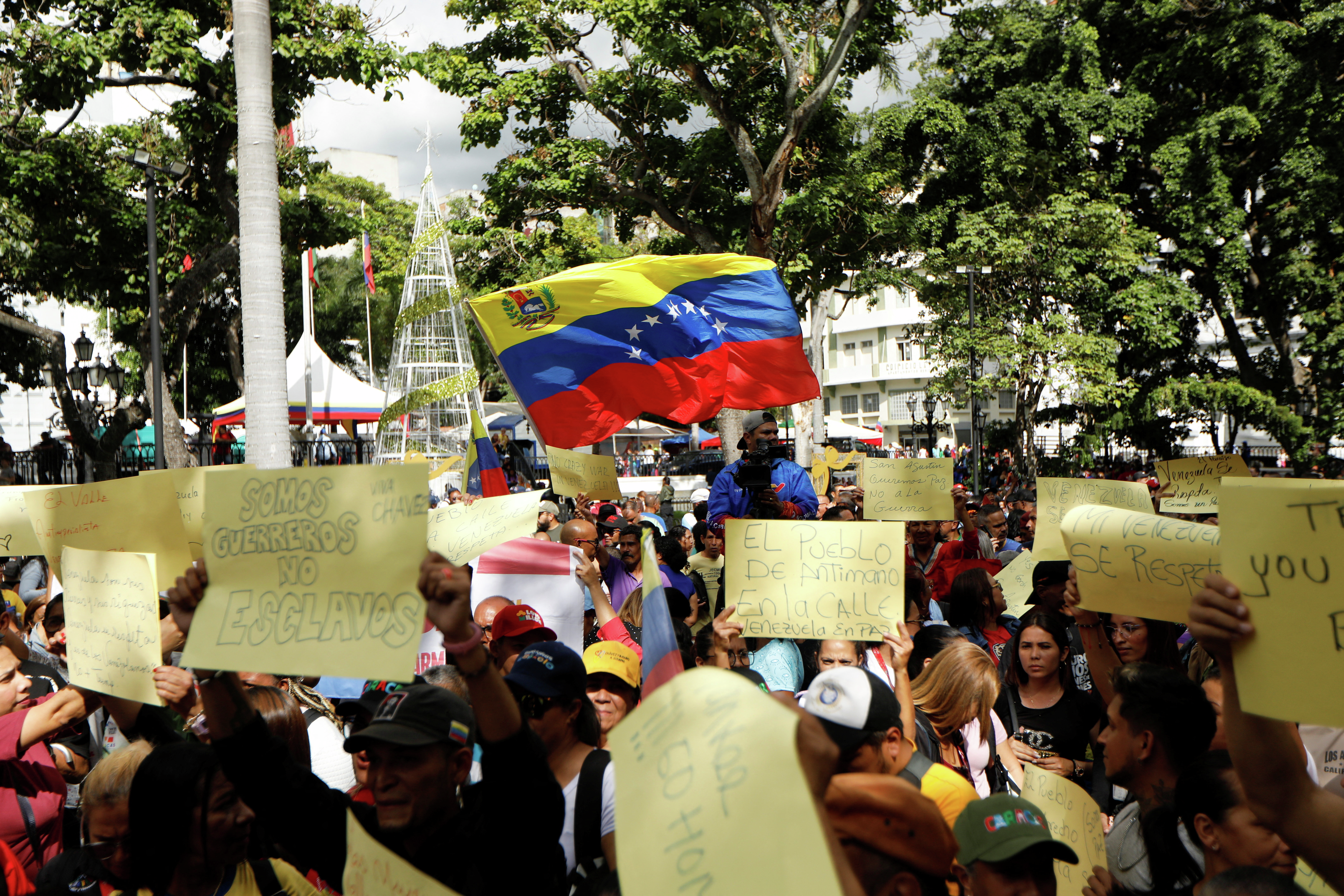 Why is the US claiming it owns Venezuelan oil and land?