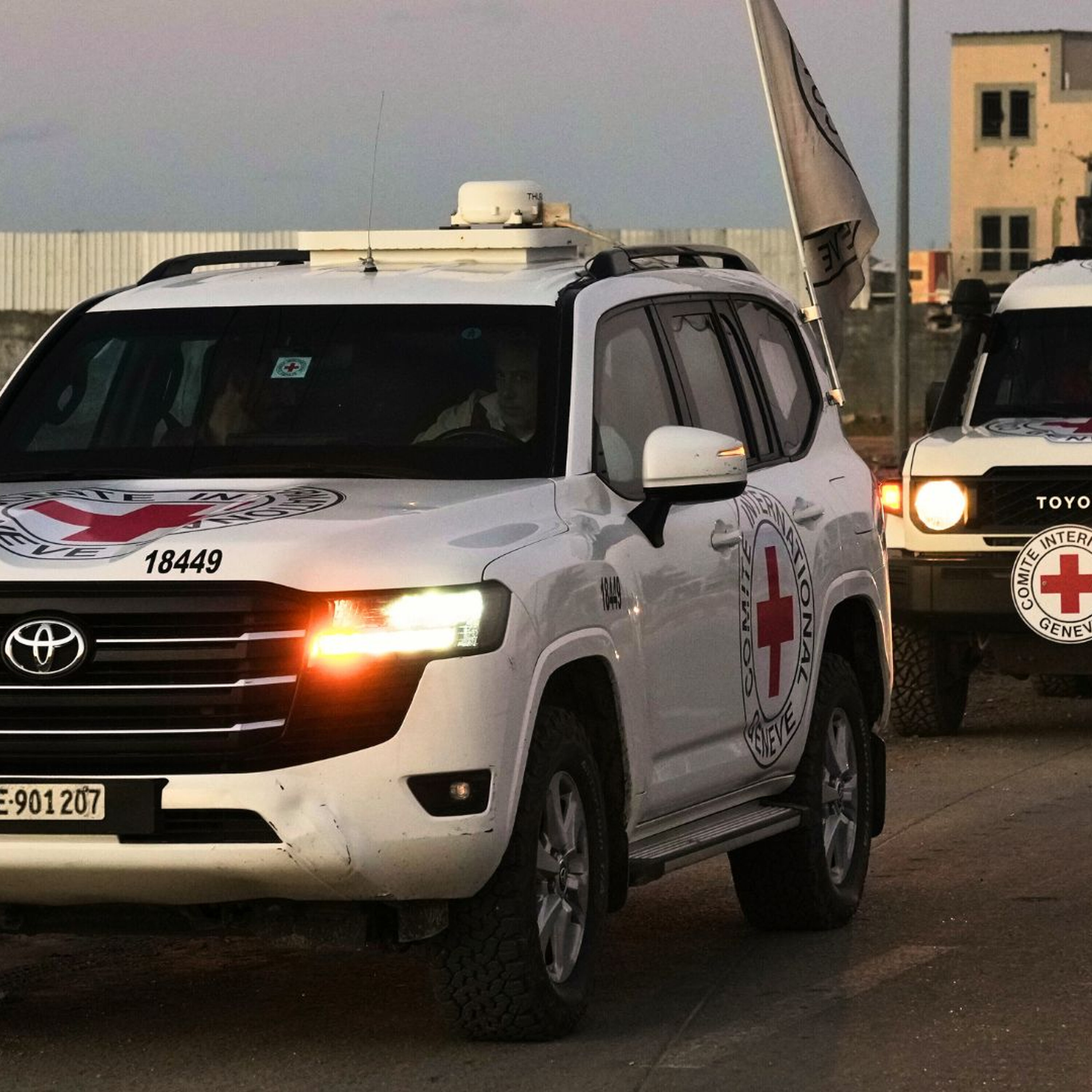 Hamas' military wing hands over body of Israeli captive recovered in Gaza to Red Cross Hamas' military wing hands over body of Israeli captive recovered in Gaza to Red Cross