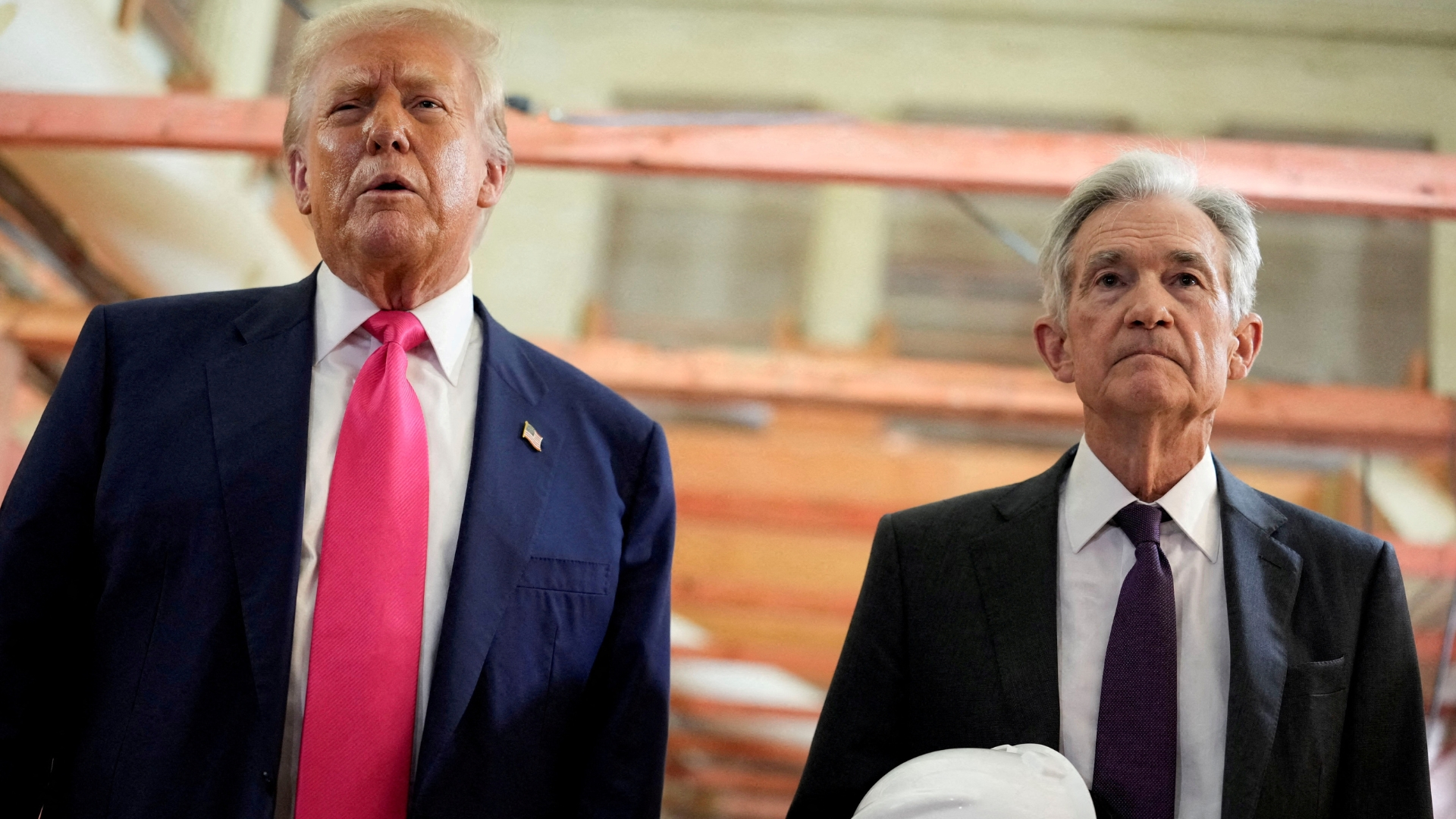 US Federal Reserve: Central bank under pressure over interest rates