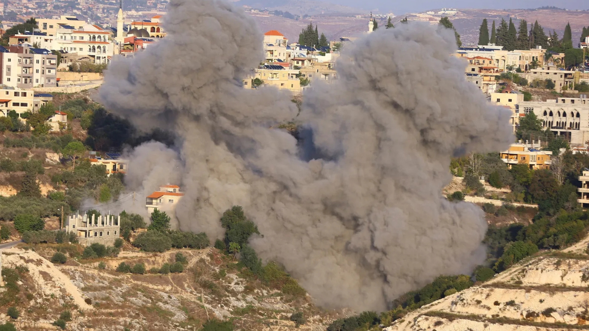 Lebanon ceasefire: Israel threatens to target homes in Lebanon's south