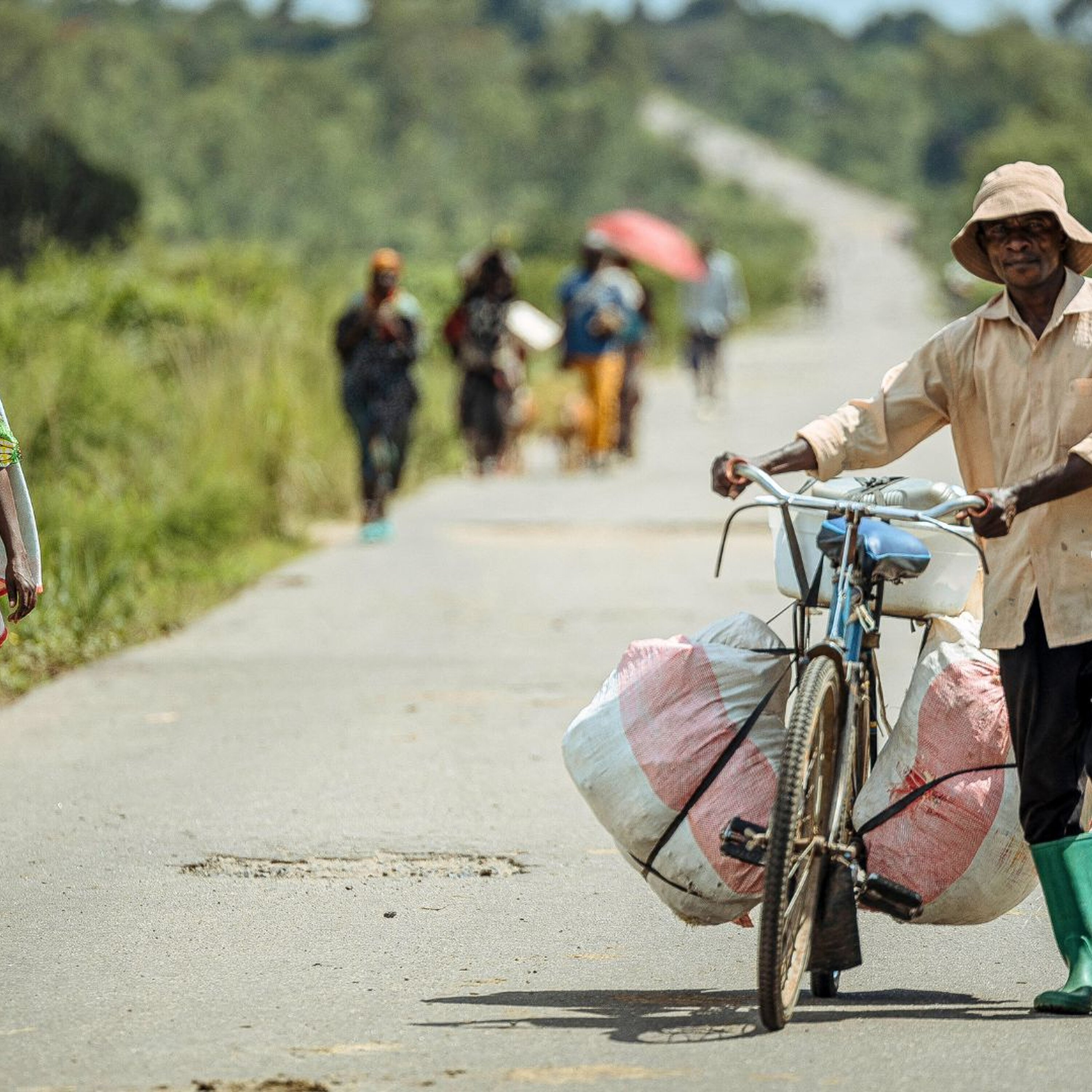 Residents emerge in DR Congo’s tense Uvira after M23 rebel takeover Residents emerge in DR Congo’s tense Uvira after M23 rebel takeover