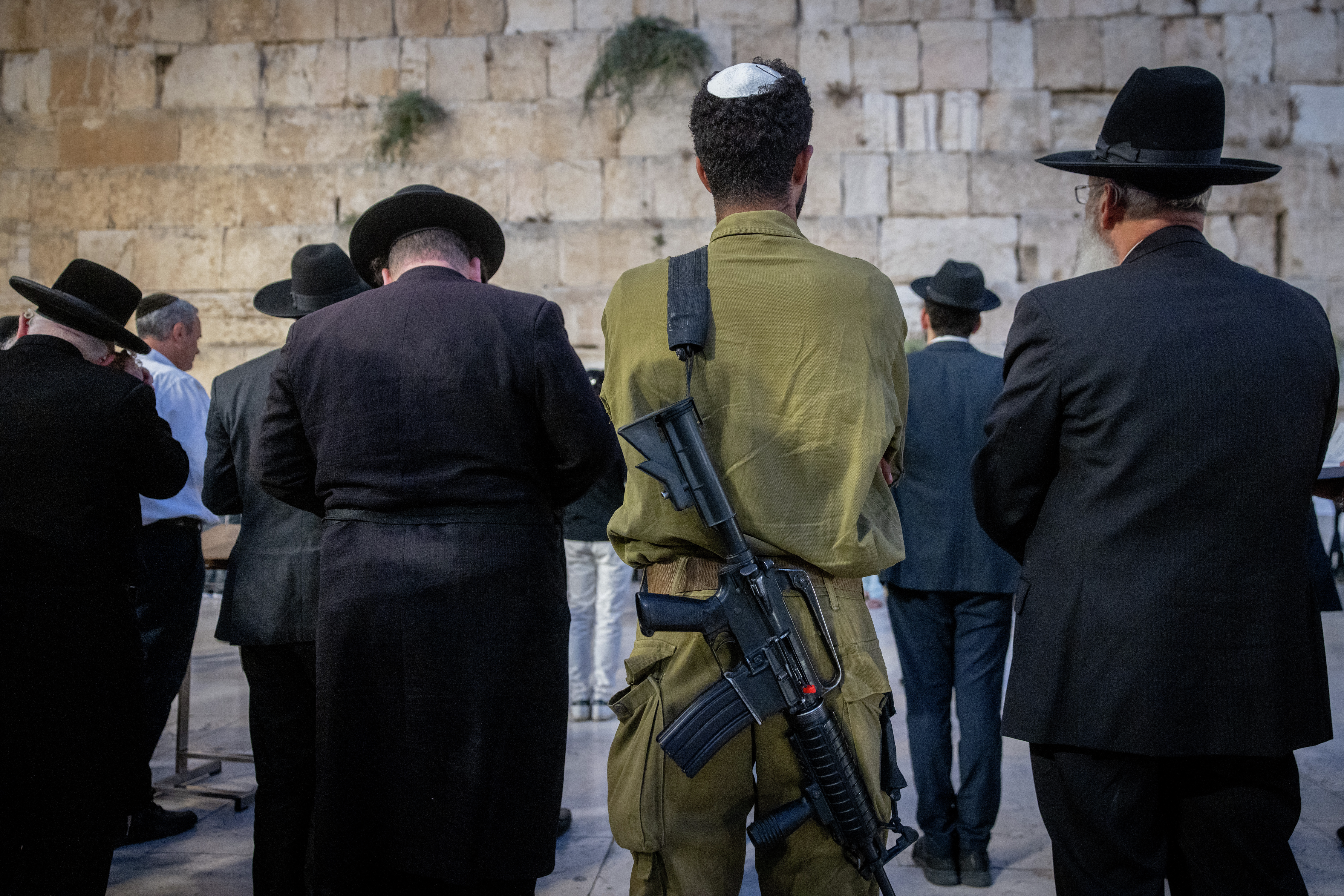 Day 460 - IDF needs haredi soldiers, but can it accommodate them?