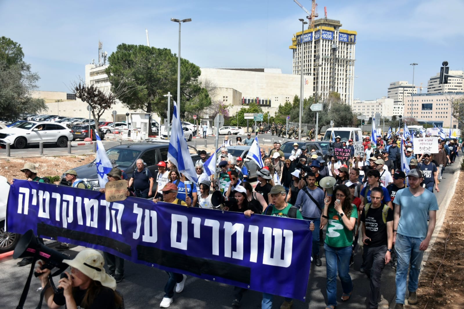 Day 536 - Govt, high court and AG face off on Shin Bet chief