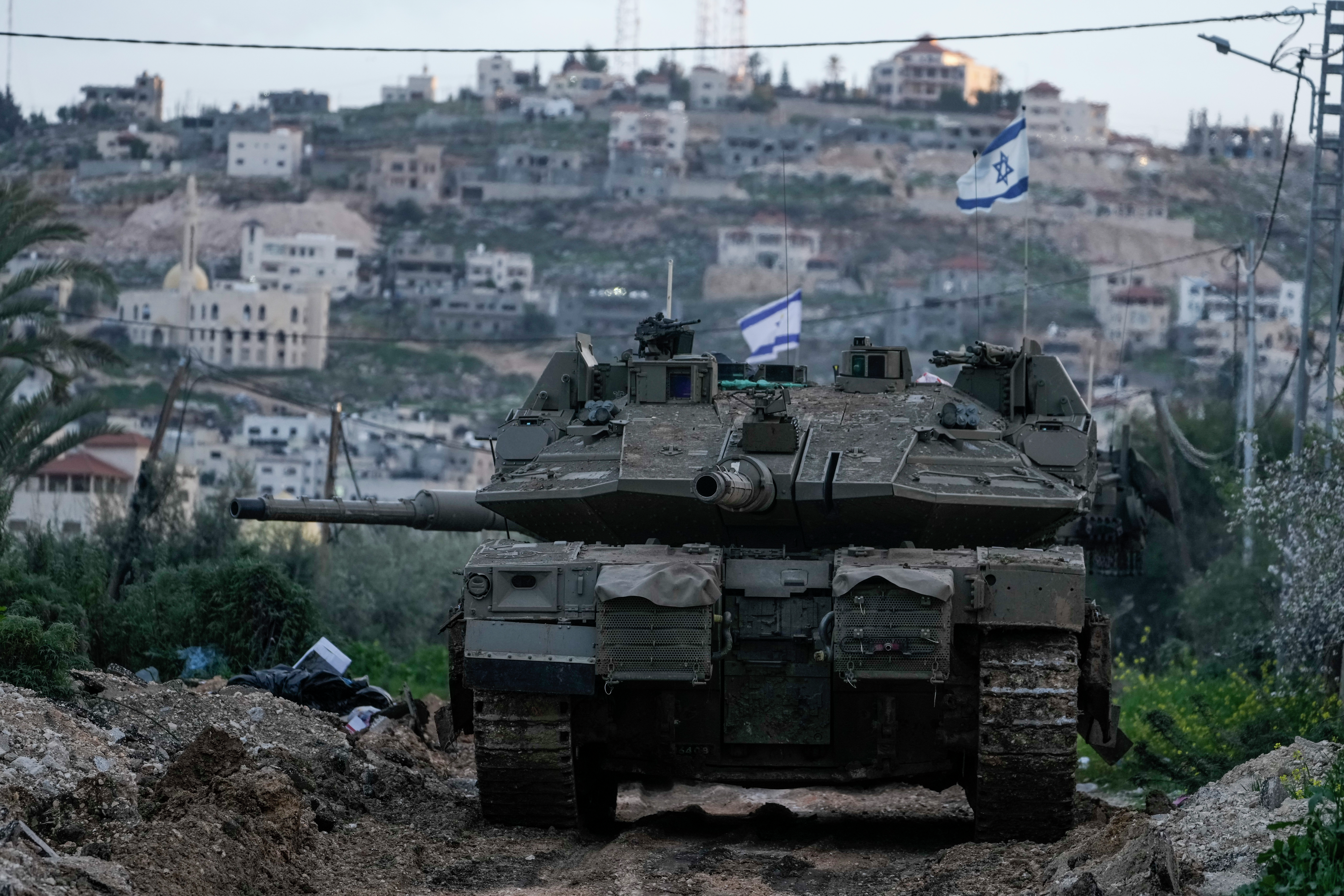 Day 507 - Tanks in the West Bank and IAF buzzes Nasrallah funeral