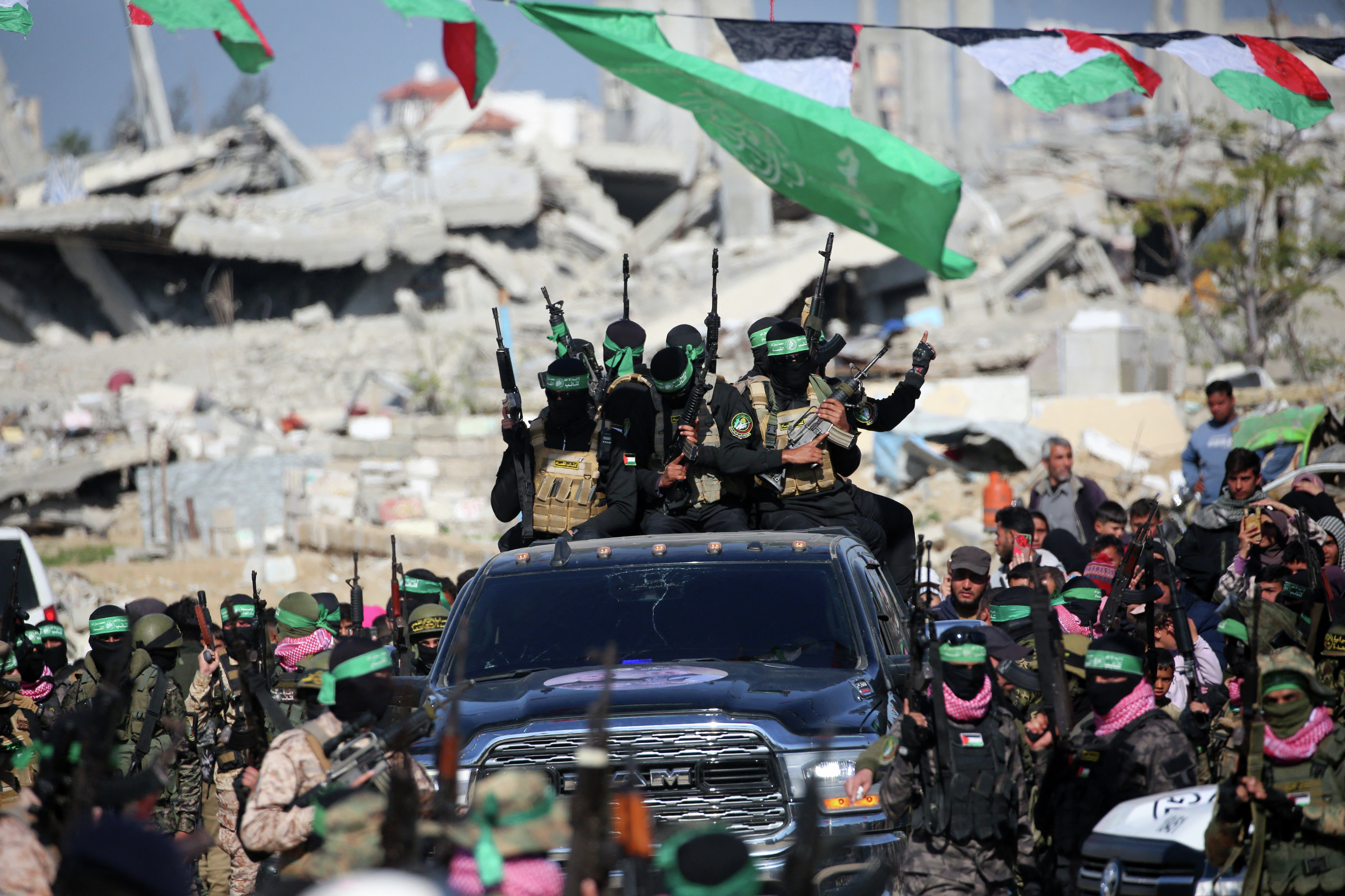 Day 502 - Hamas fights for survival with 'grand gestures'