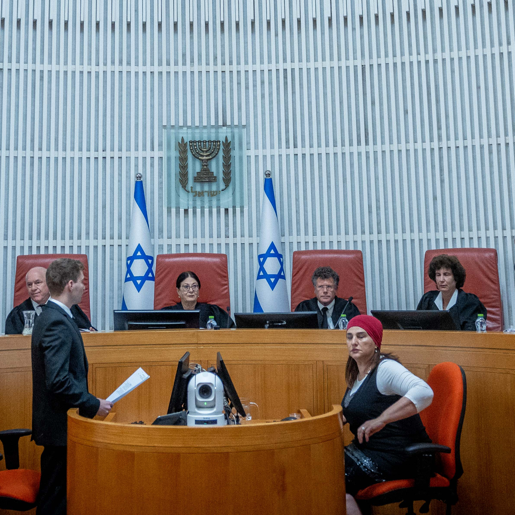 On final Knesset day, High Court hobbles coalition's pet law