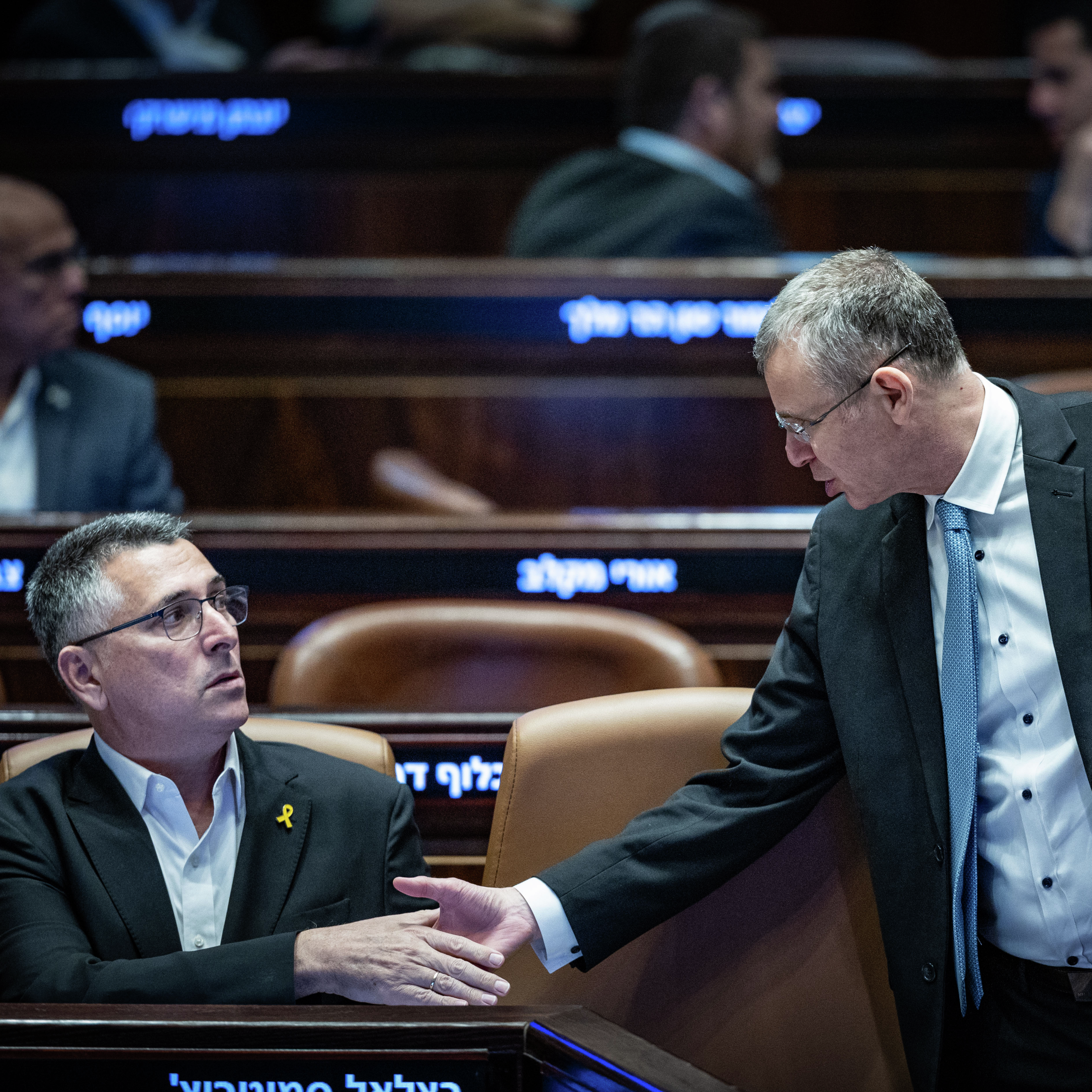 Day 464 - New judicial overhaul plan raises eyebrows and hackles