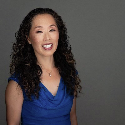 WCPT 820 Interview: Author/writer Anne Kim episode artwork