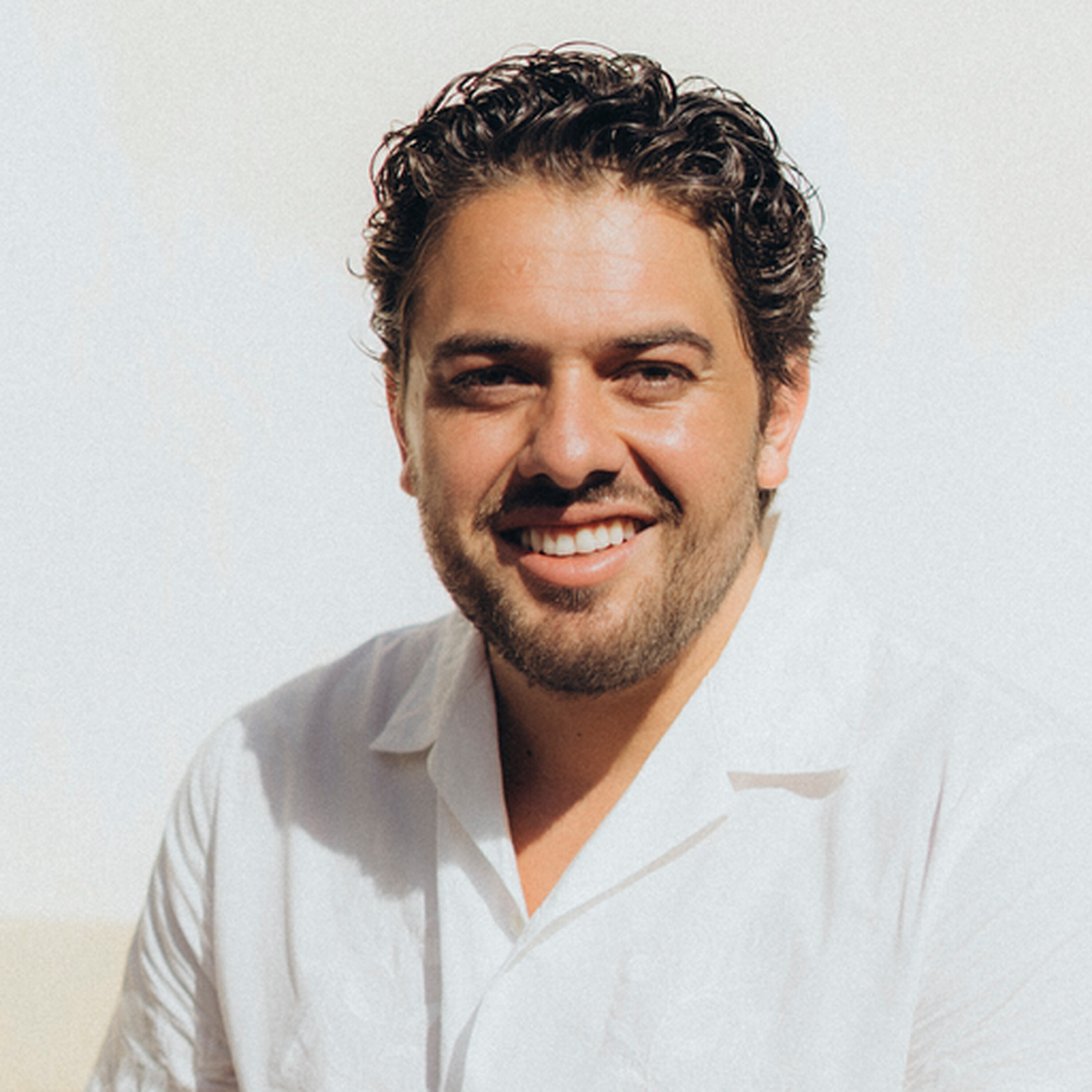 WCPT 820 Interview: Tomás Kloosterman of Swing Left