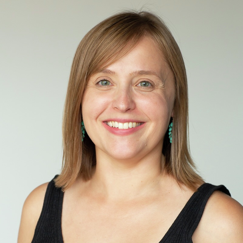 WCPT 820 Interview: Nissa Rhee of Borderless Magazine