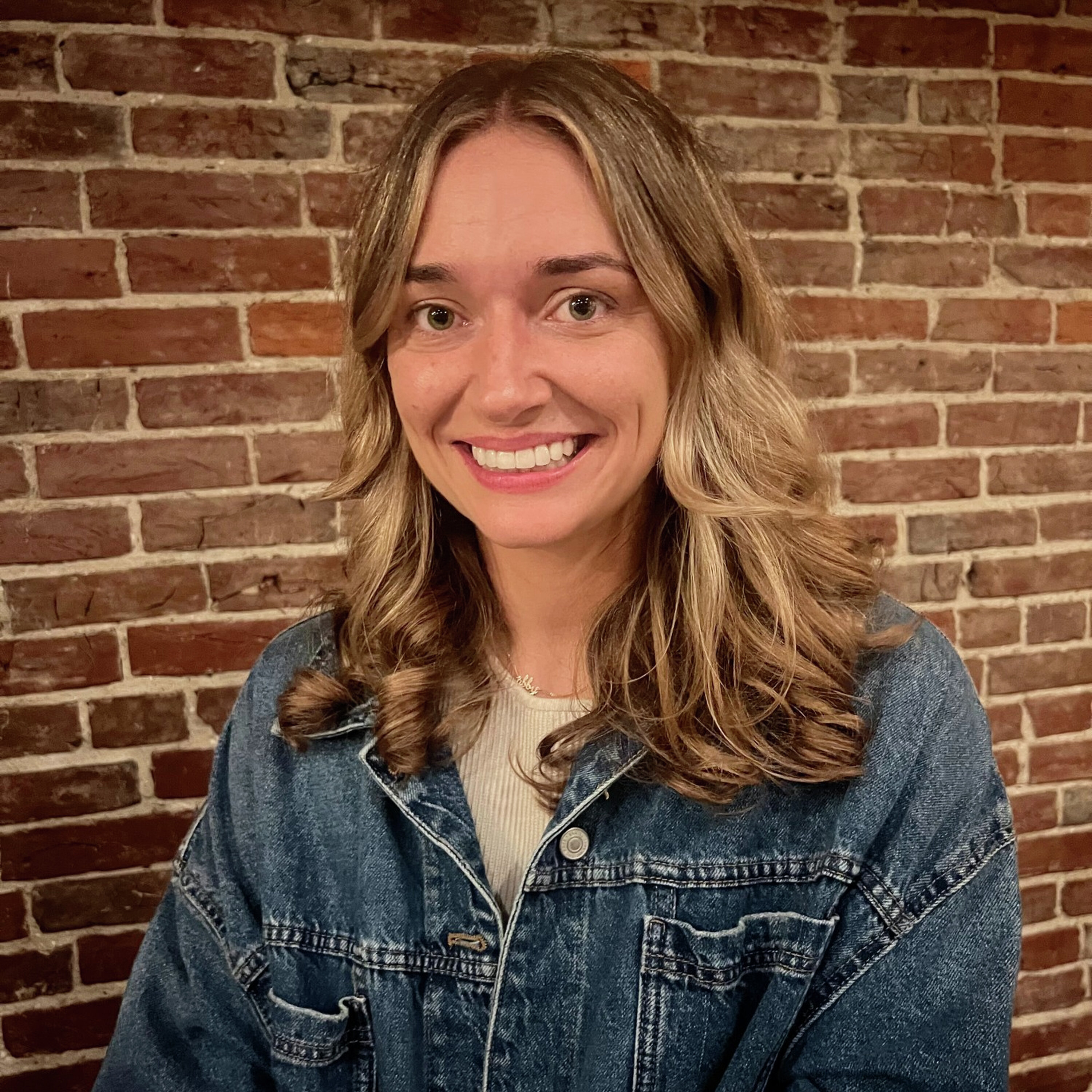 WCPT 820 Interview: Abby Vesoulis of Mother Jones episode artwork