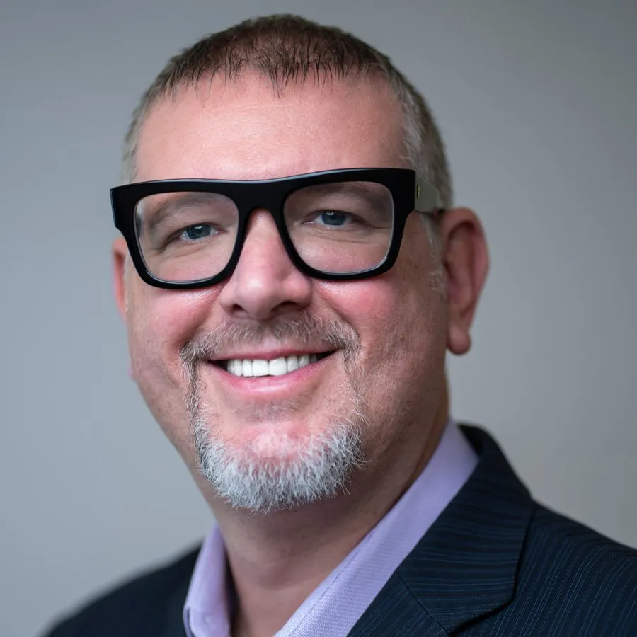 WCPT 820 Interview: Rich Logis of Leaving MAGA