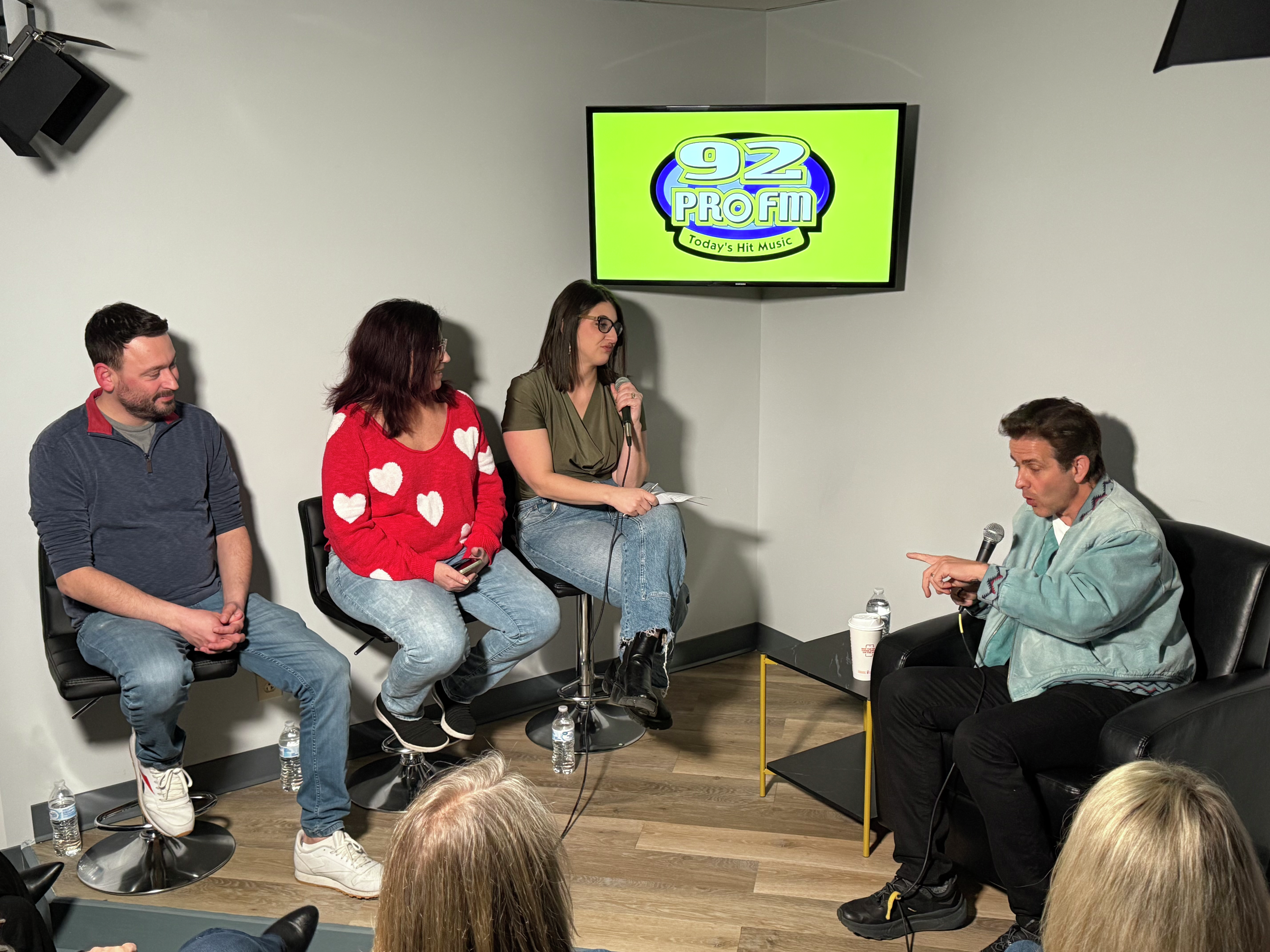 Joey McIntyre on new project, "Freedom", the NKOTB group chat and more