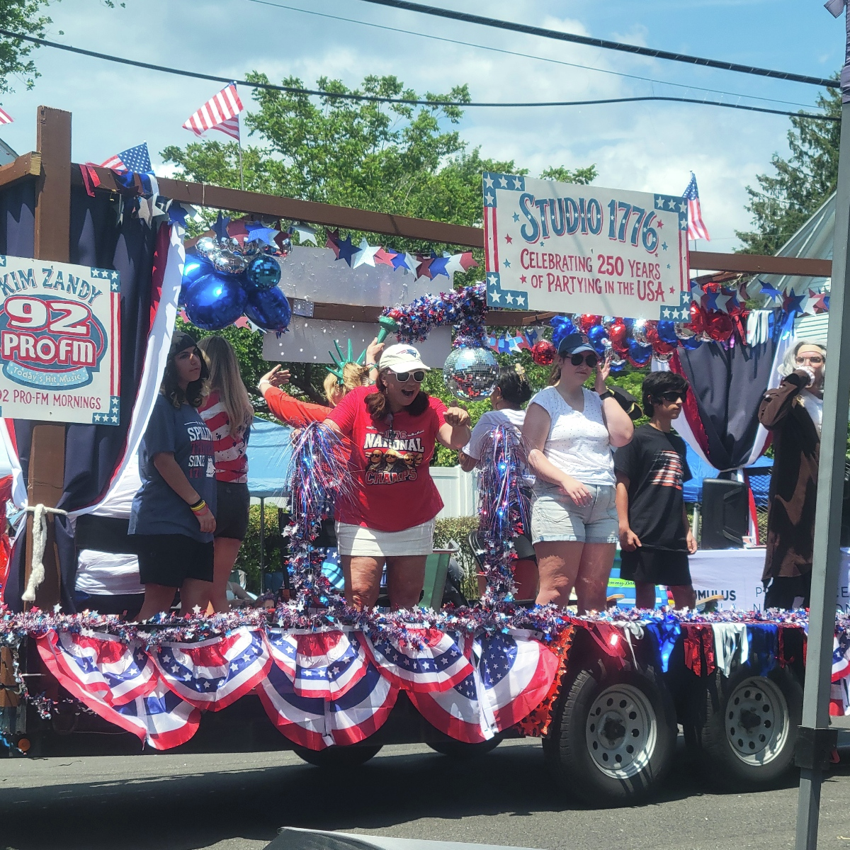 4th of July Parade Recap with Kim Zandy episode artwork