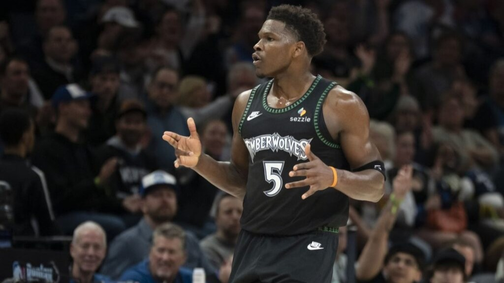 T-Wolves levy 1st shocker of NBA Round 2