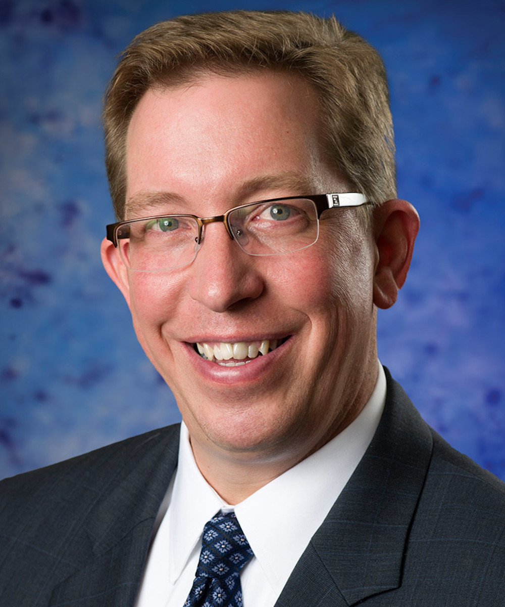 Covenant Health Chief Medical Officer, Dr Mark Browne discusses variants with Hallerin