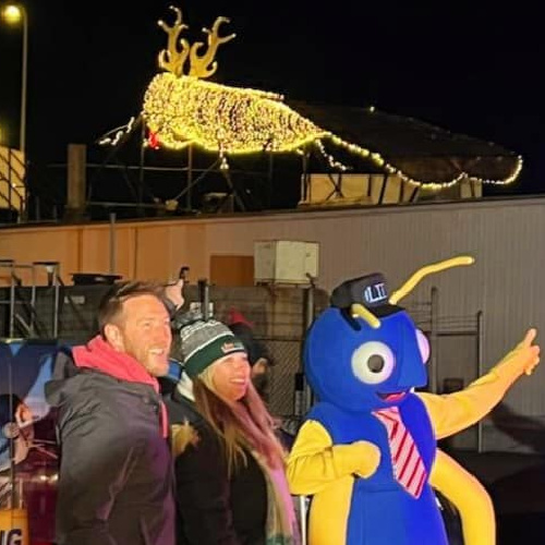 Heather & Matty's Christmas Countdown with the Big Blue Bug