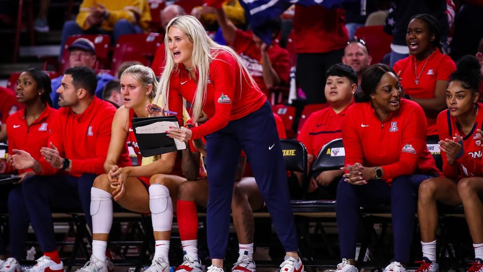 INTERVIEW: UA Women's Basketball asst. coach Bett Shelby