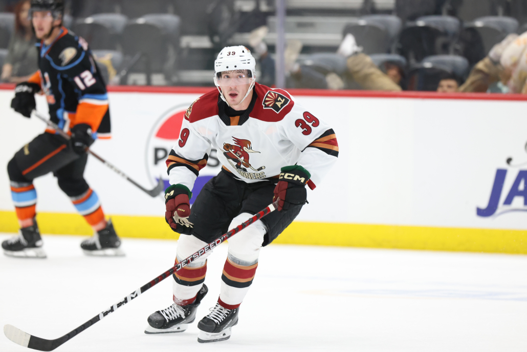 INTERVIEW: Cameron Hebig - Roadrunners