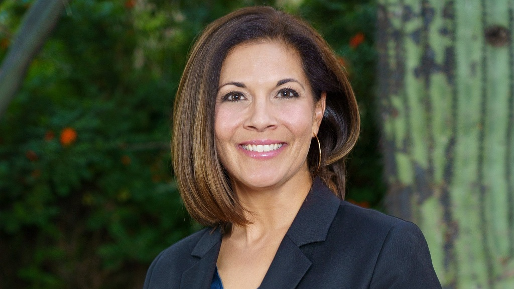 INTERVIEW: Natalie Fernandez Lee - In the Huddle with Howell (West Virginia)