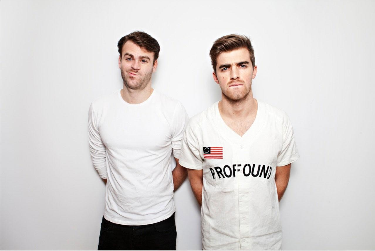 Tyler Frye interviews The Chainsmokers backstage at #FPSF - 06/05/16 episode artwork