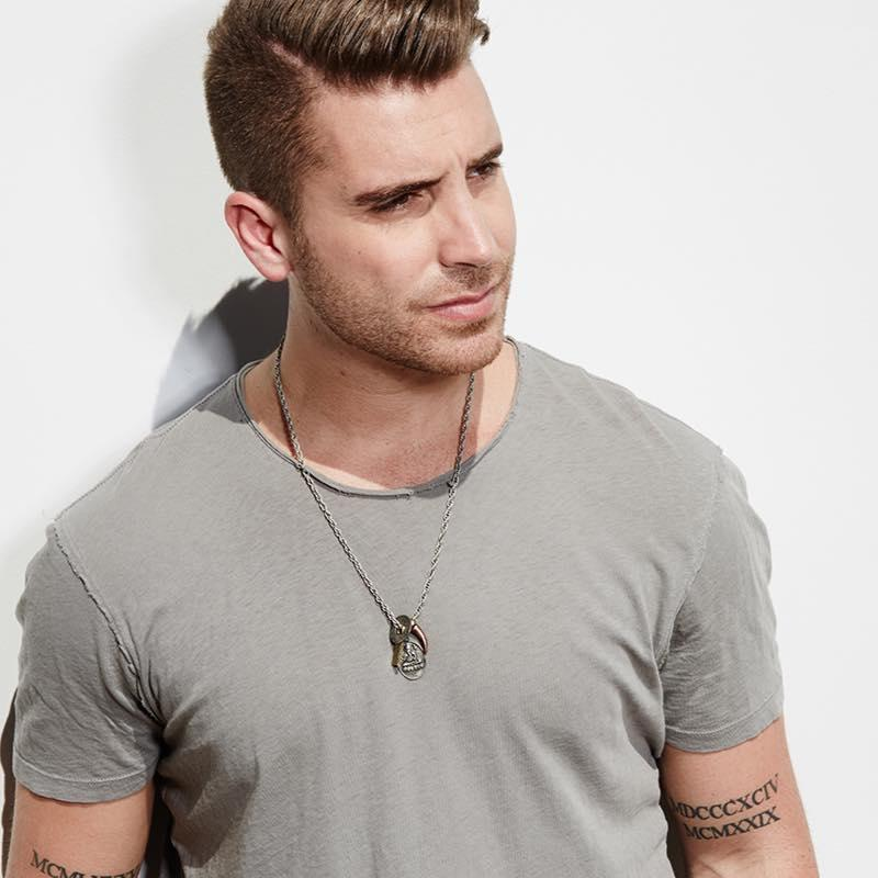 Nick Fradiani LIVE in Studio 104 - 08/13/15 episode artwork