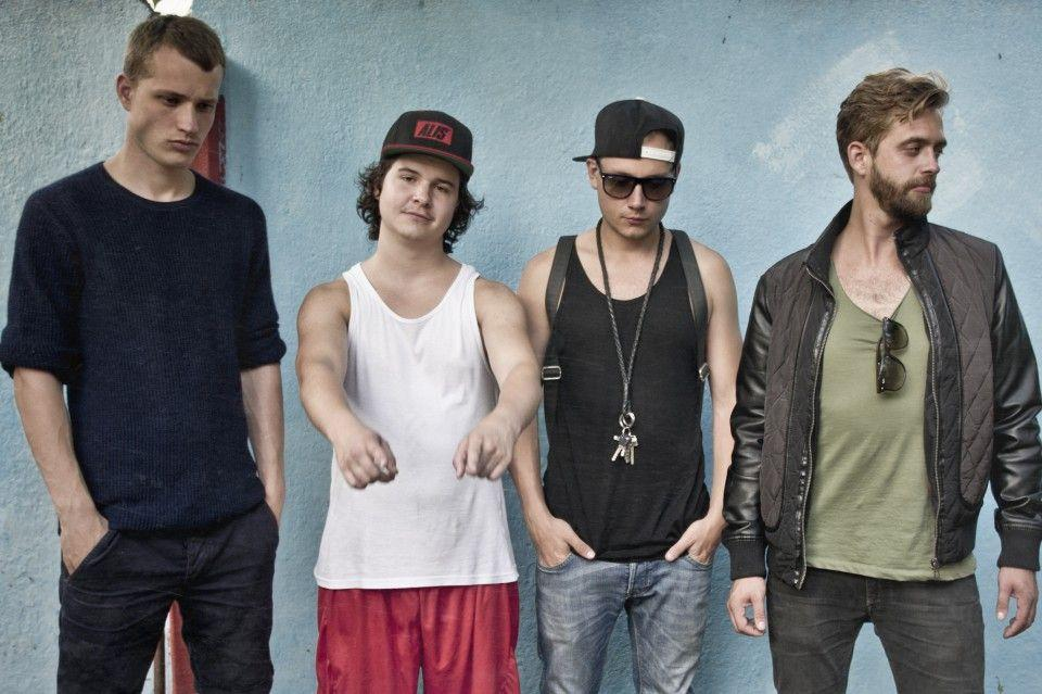Lukas Graham Calls Tyler Frye episode artwork