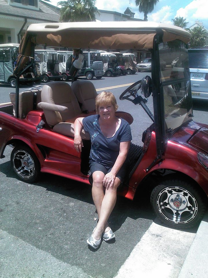 Toni's Mom Makes her March Madness Tourney Picks!