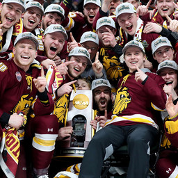 Highlight: The final call, as Minnesota-Duluth defeats Notre Dame 2-1 to win the 2018 Frozen Four Championship
