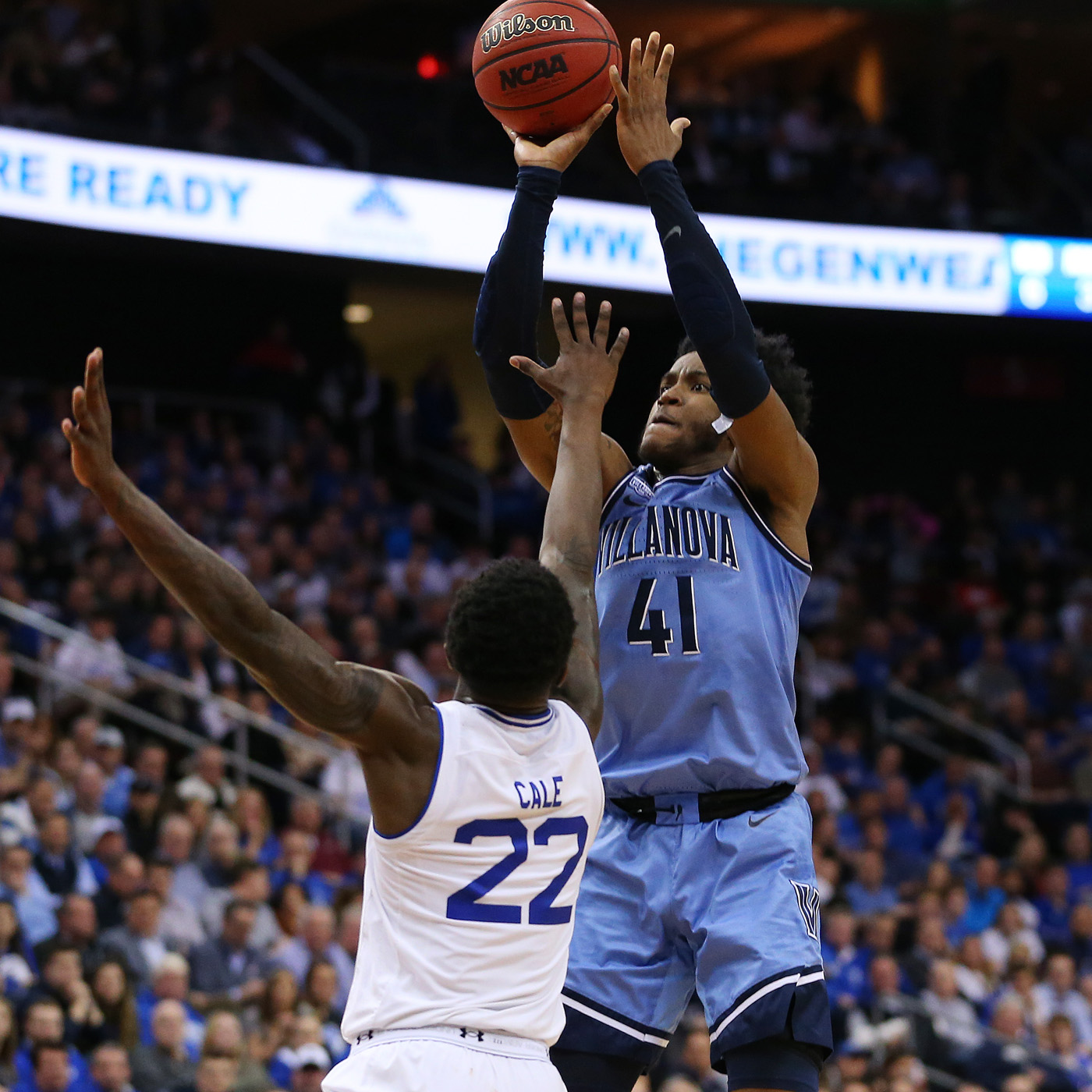 Highlights: Villanova rises above Seton Hall 79-77