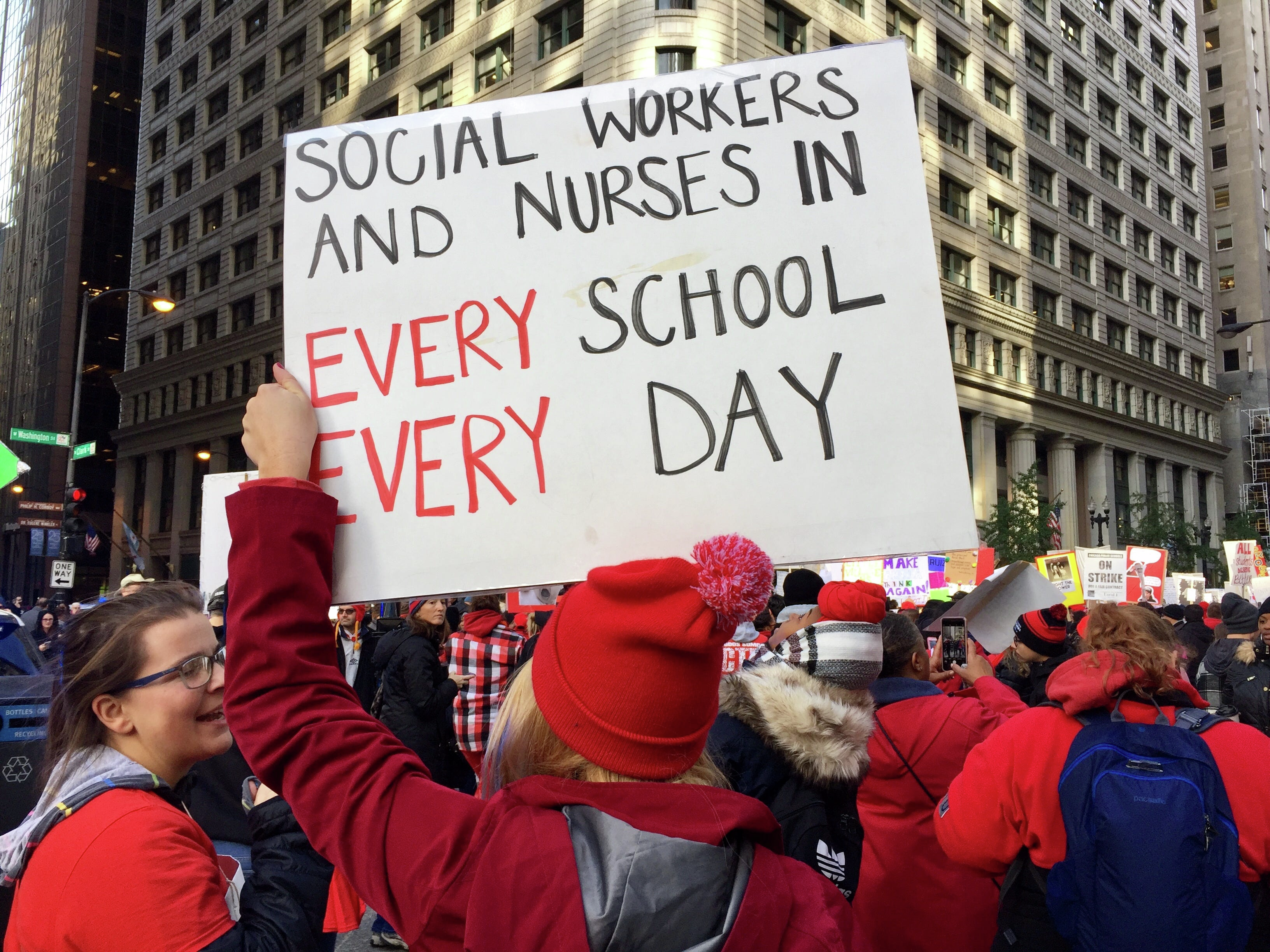 "It does nothing to restore accountability to the system" - Former CPS chief Paul Vallas on tentative CTU contract