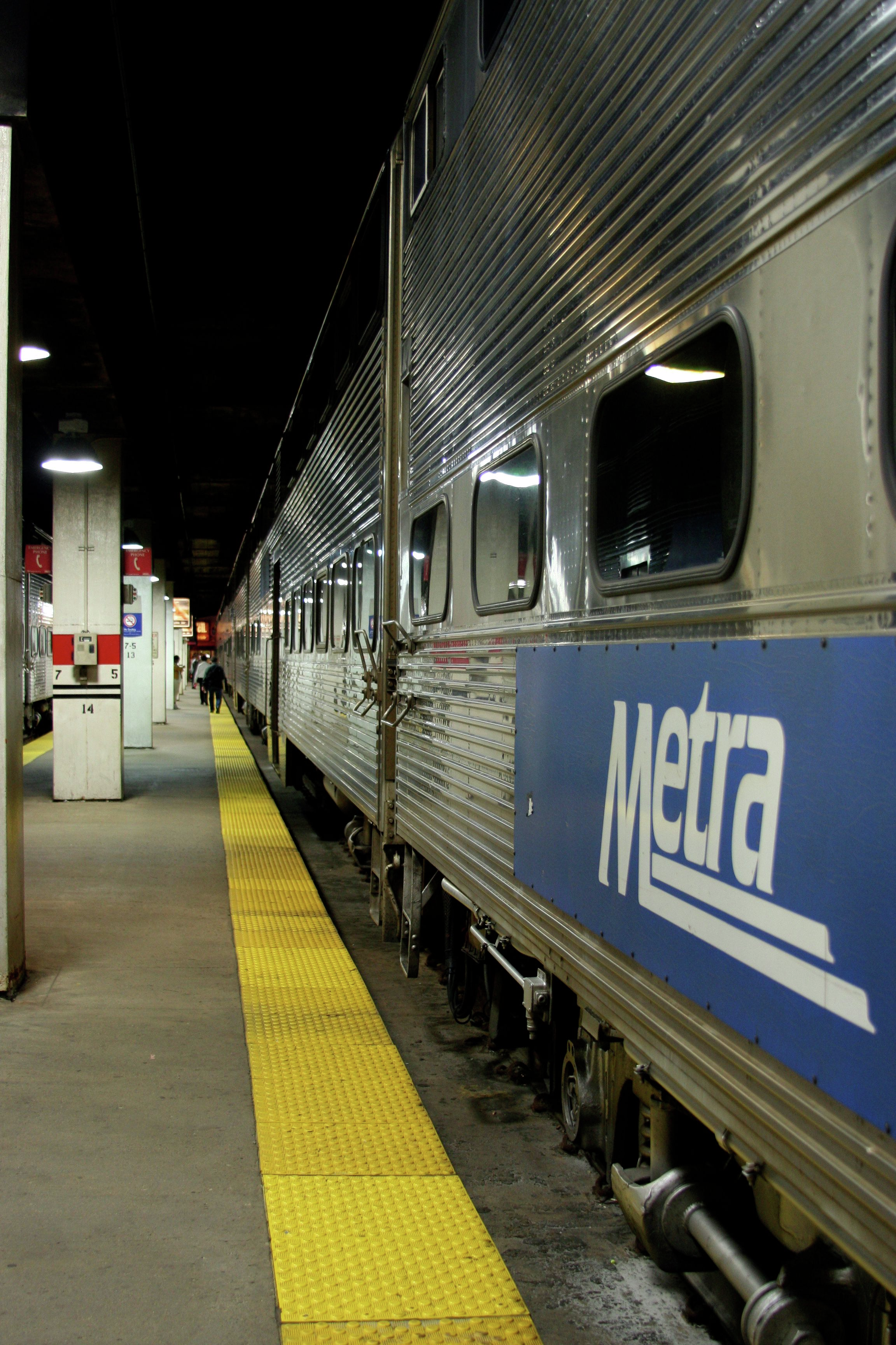 Illinois General Assembly passes transit funding bill to address RTA budget gap