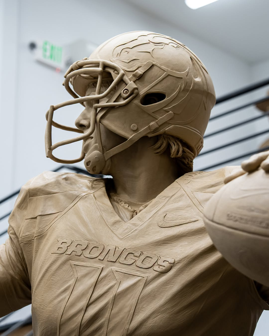 KELLEN MOORE: BOISE STATE ICON JOINS KTIK FOR ... STATUE TALK episode artwork
