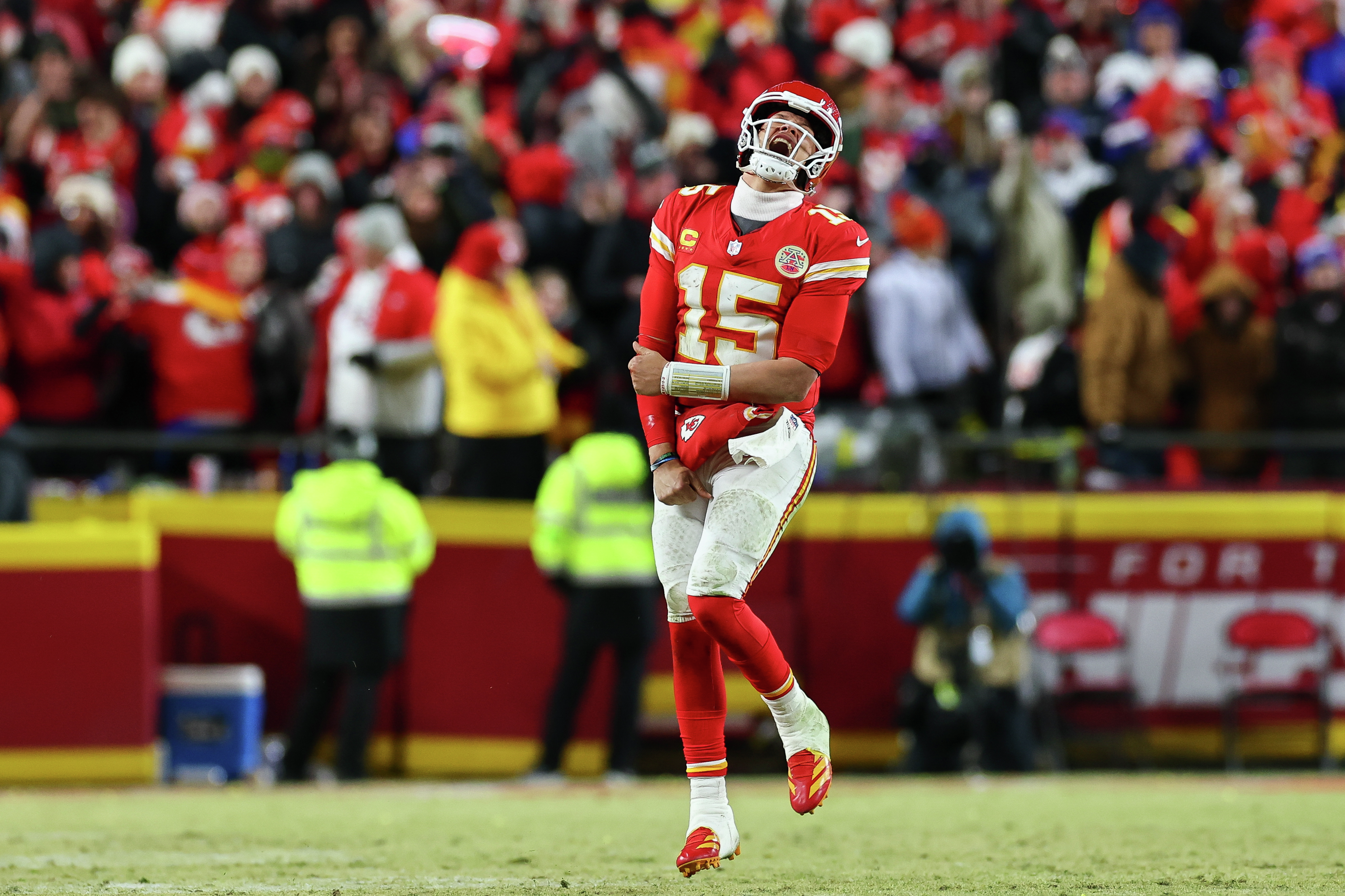 4Q KC PERINE CATCH TO SEAL WIN, FINAL CALL, CHIEFS WIN