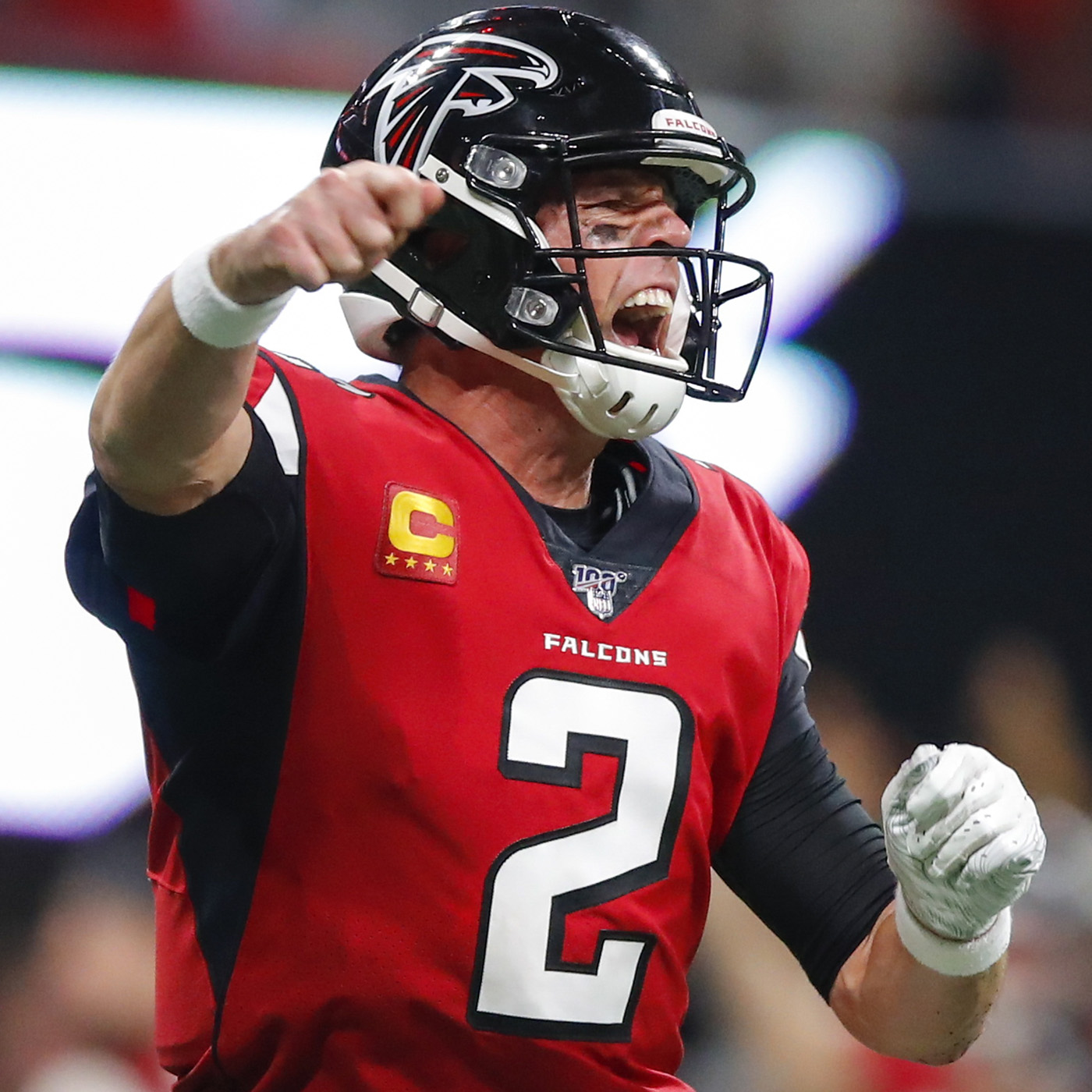 HIghlights: Falcons race past Eagles on Jones' late TD