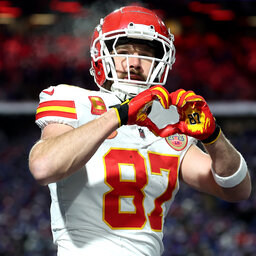 KC 13-10 P. Mahomes 22-yd TD Pass to T. Kelce
