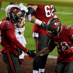 Bucs defense holds Washington, seals win with 4th down stop