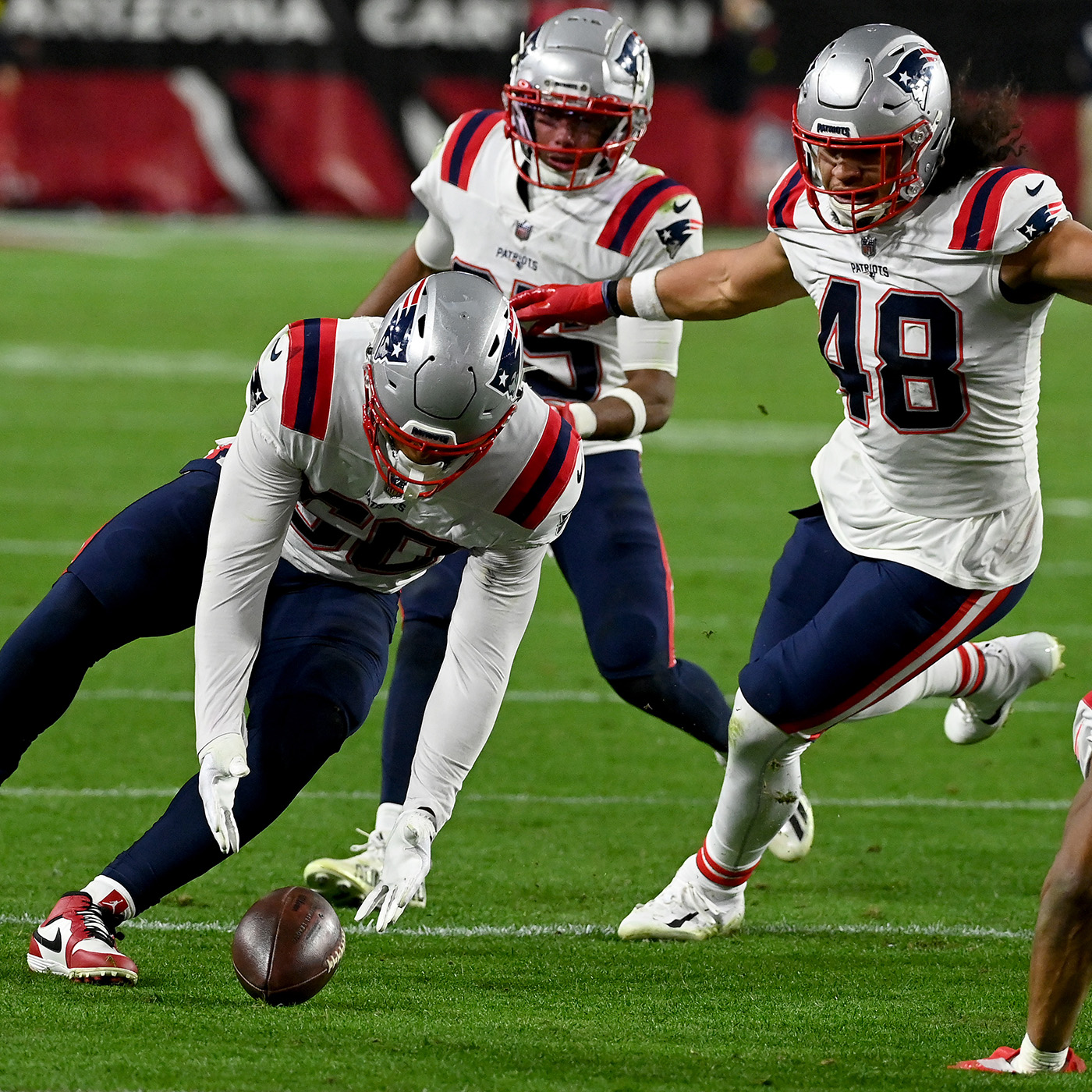 NE 3q 20-13 - D.Hopkins fumble recovered by R.McMillan for 23 yard TD